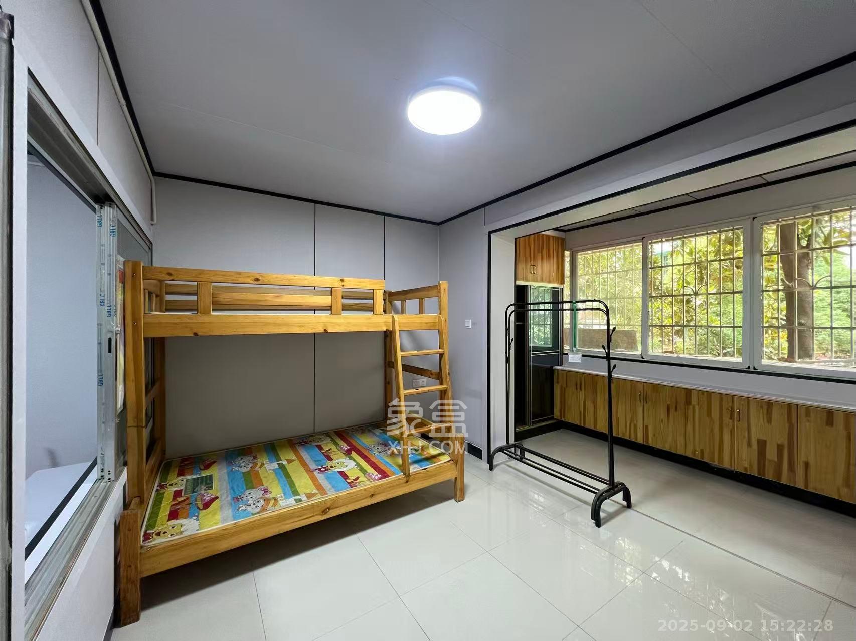 江南公寓  2室1厅1卫    1900.0元/月室内图