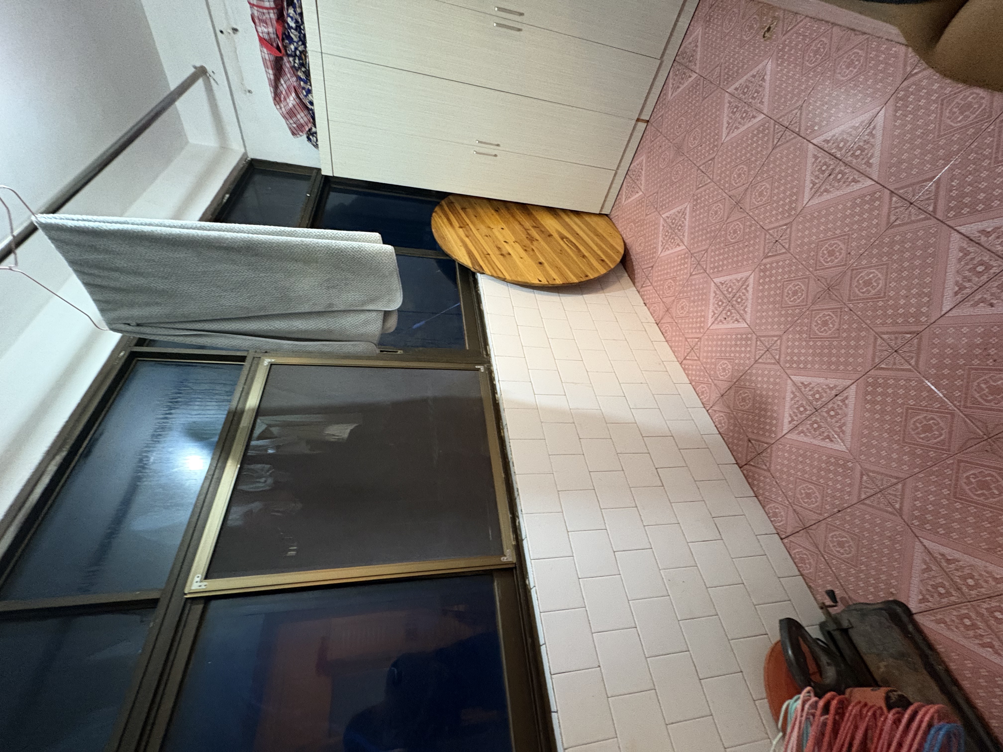 洞新市场  3室2厅1卫    22.8万户型图