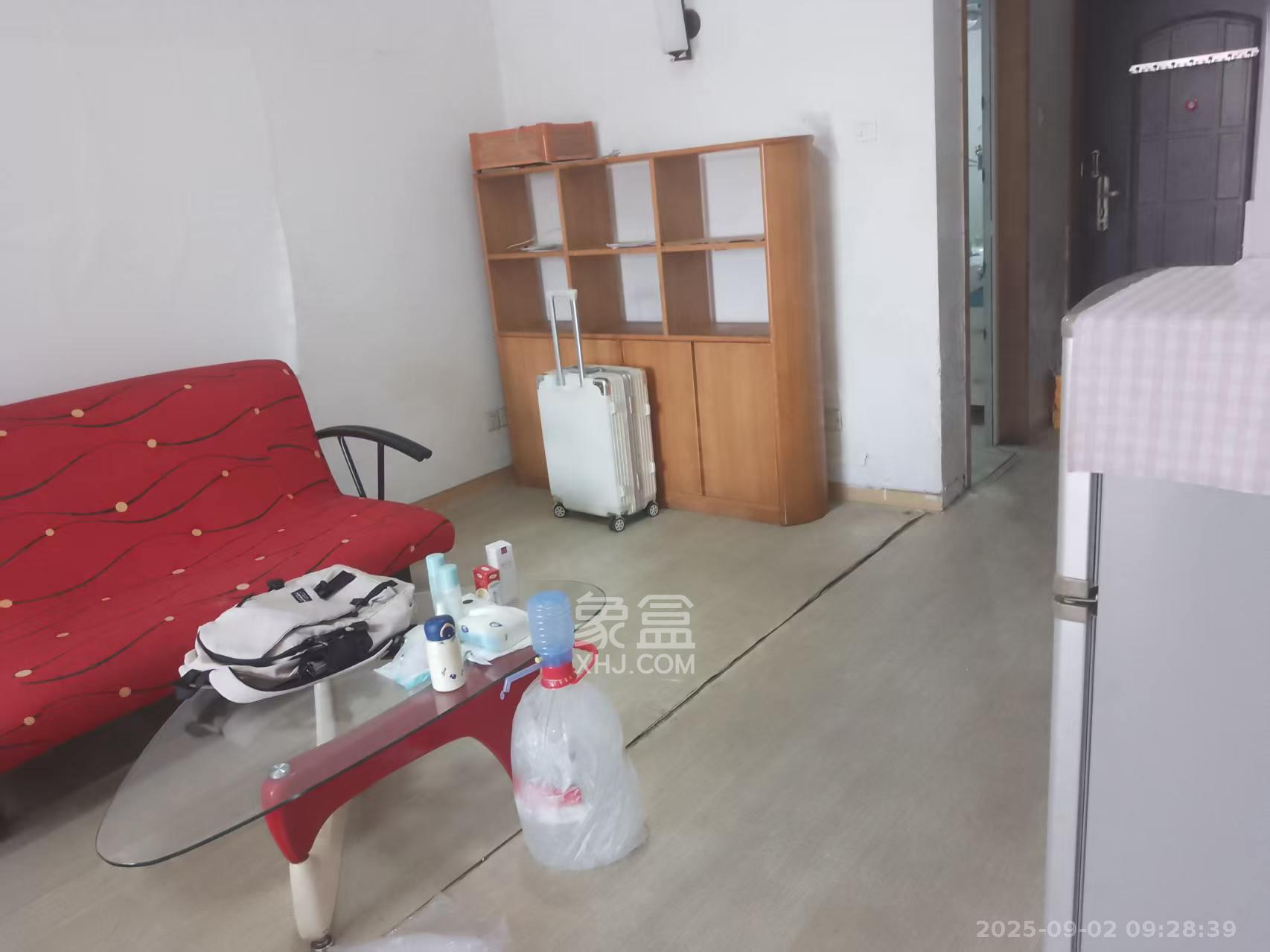 时代先锋  1室1厅1卫    1200.0元/月室内图