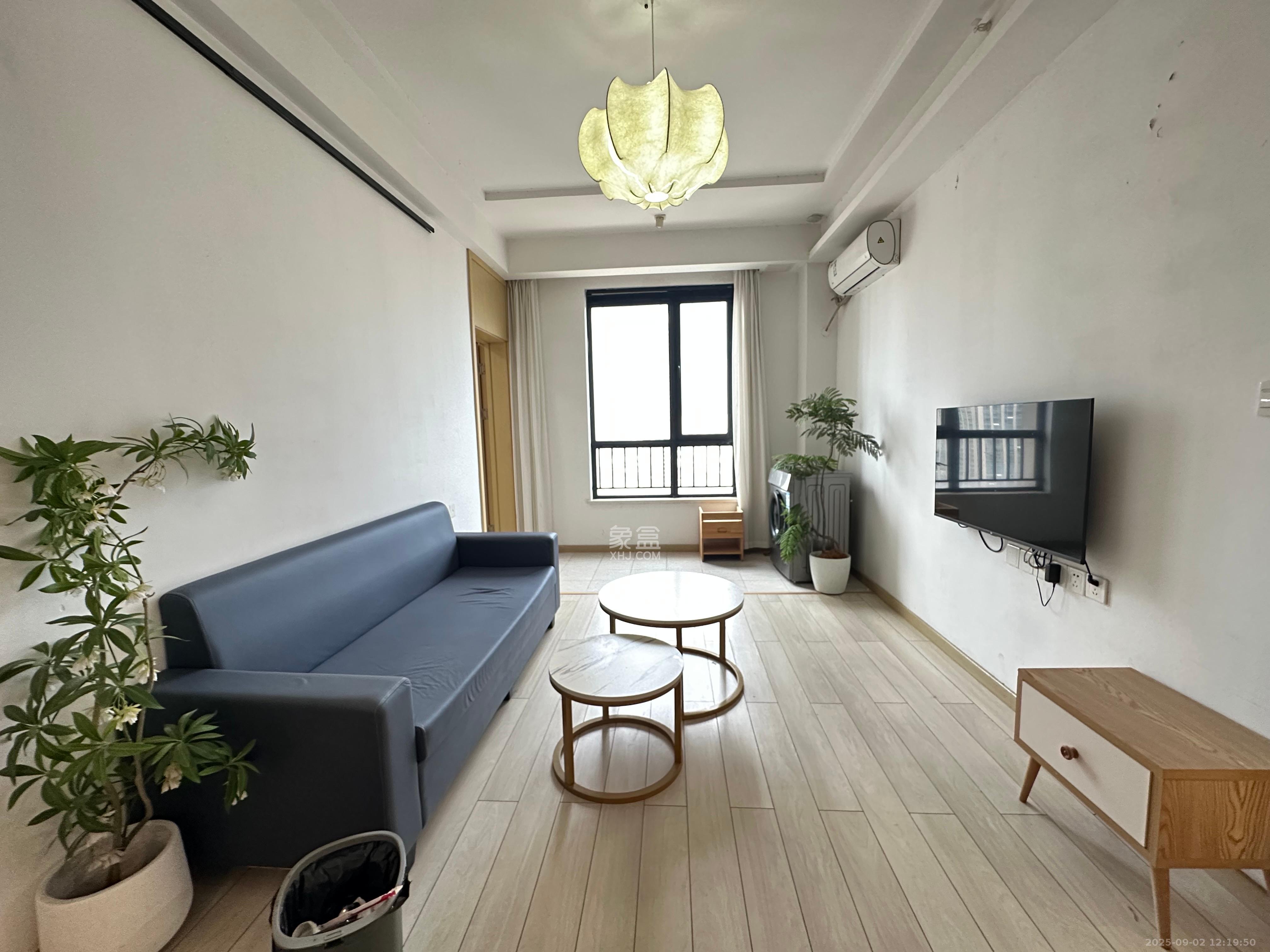 启迪协信中心  2室2厅1卫    2600.0元/月 启迪协信中心  2室2厅1卫    2600.0元/月室内图1