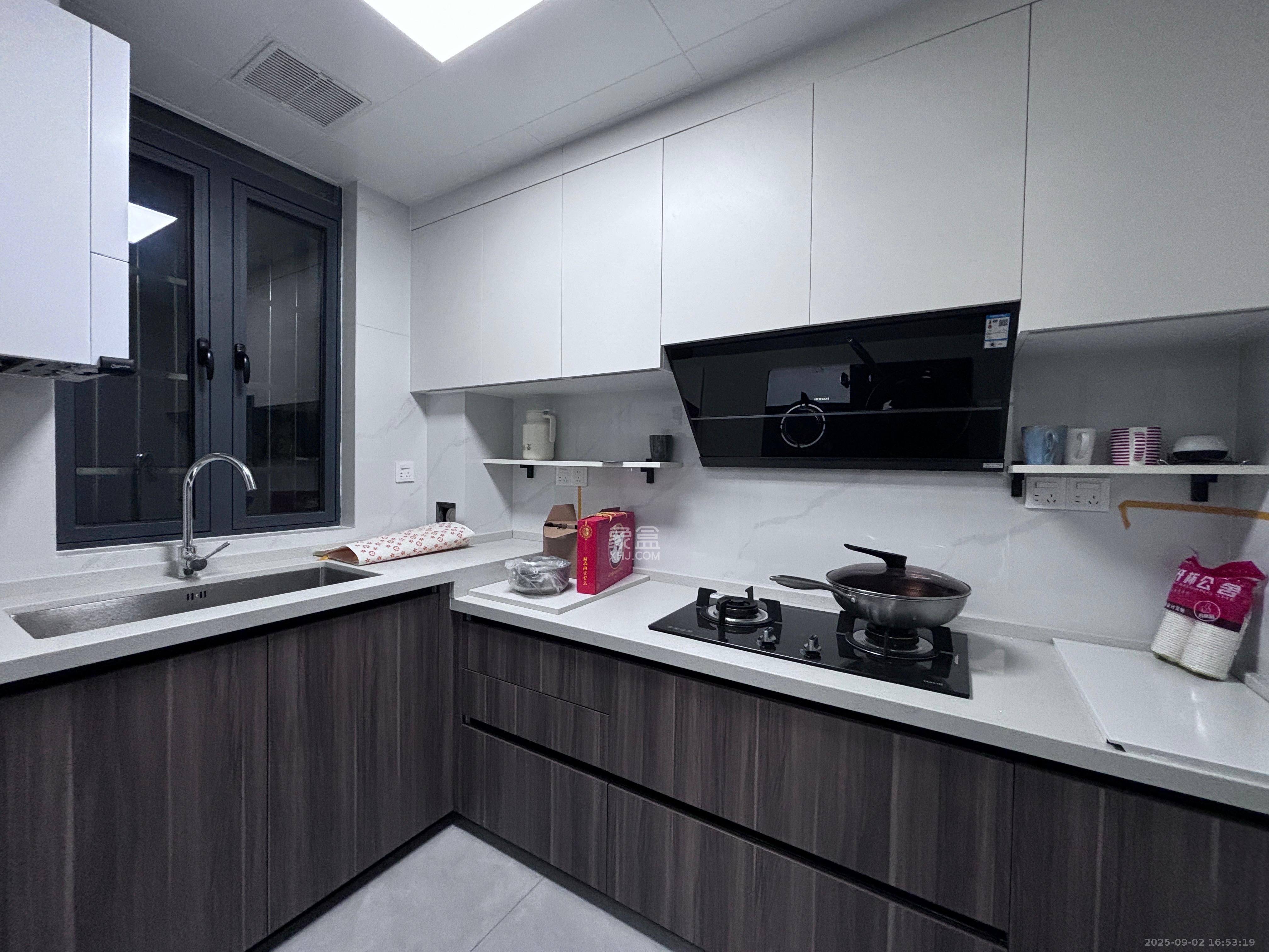 中建钰和城  3室2厅1卫    3000.0元/月室内图