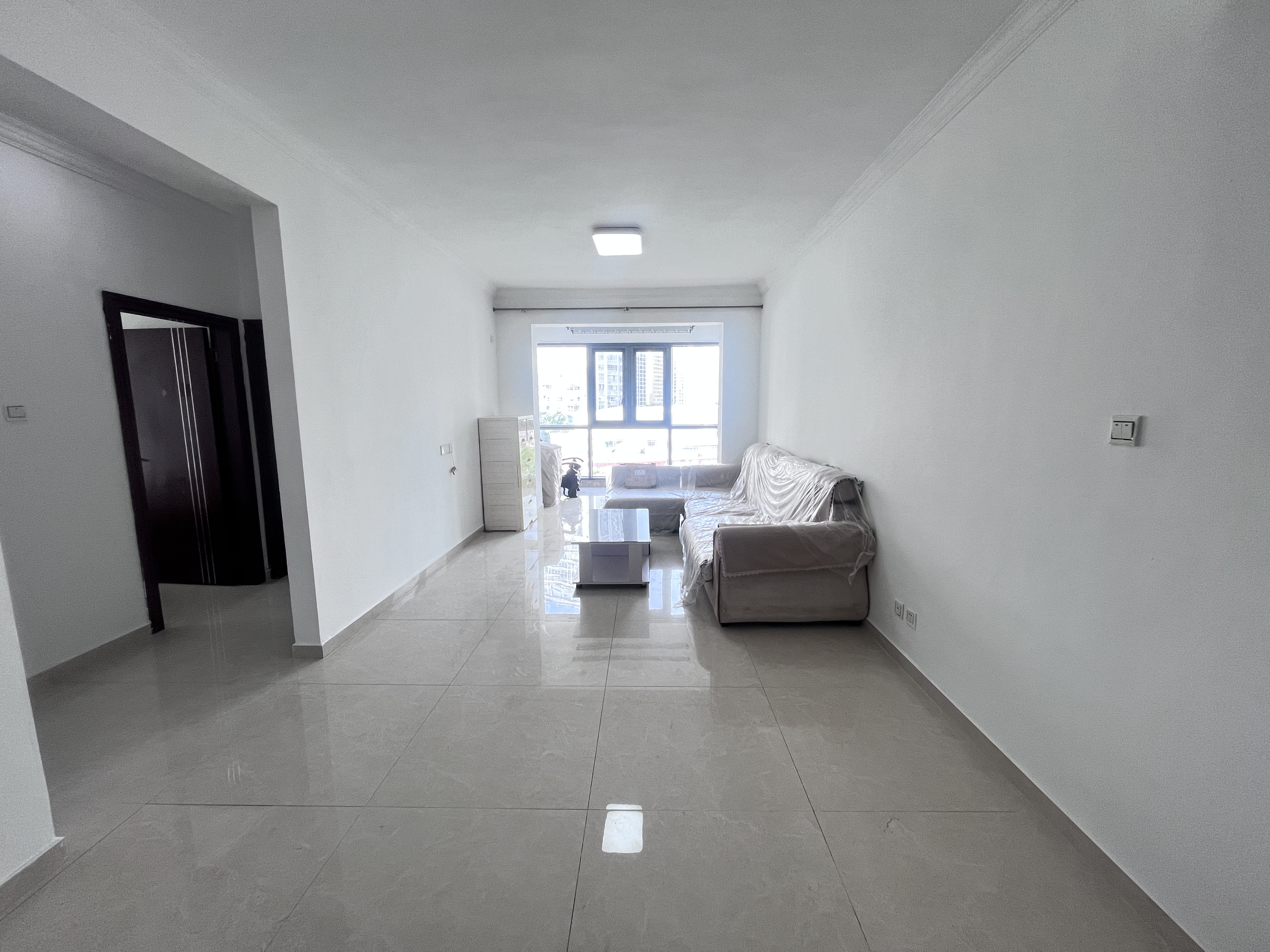 祥阁深蓝湾 2室2厅1卫 2400.00元/月 祥阁深蓝湾 2室2厅1卫 2400.00元/月室内图