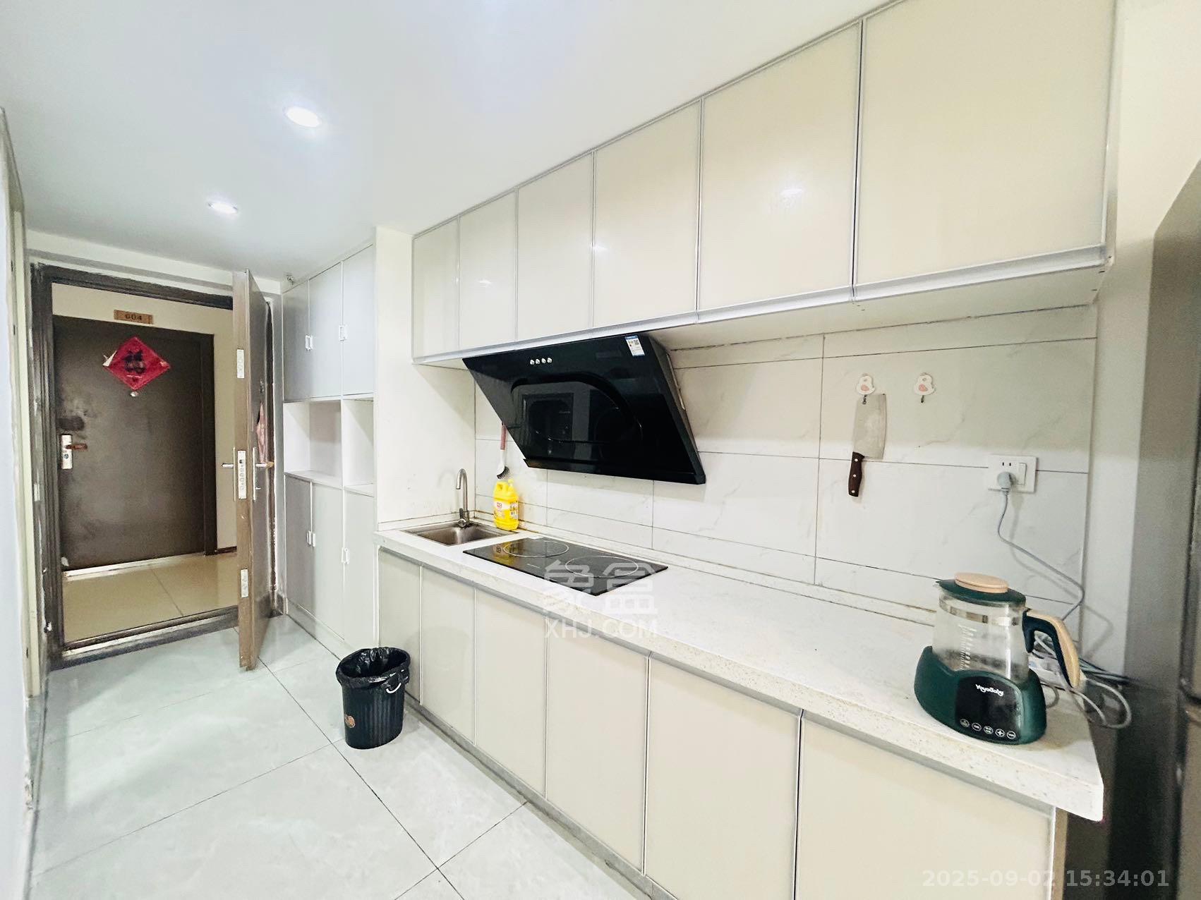 华润琨瑜府  2室1厅1卫    2300.0元/月 华润琨瑜府  2室1厅1卫    2300.0元/月室内图