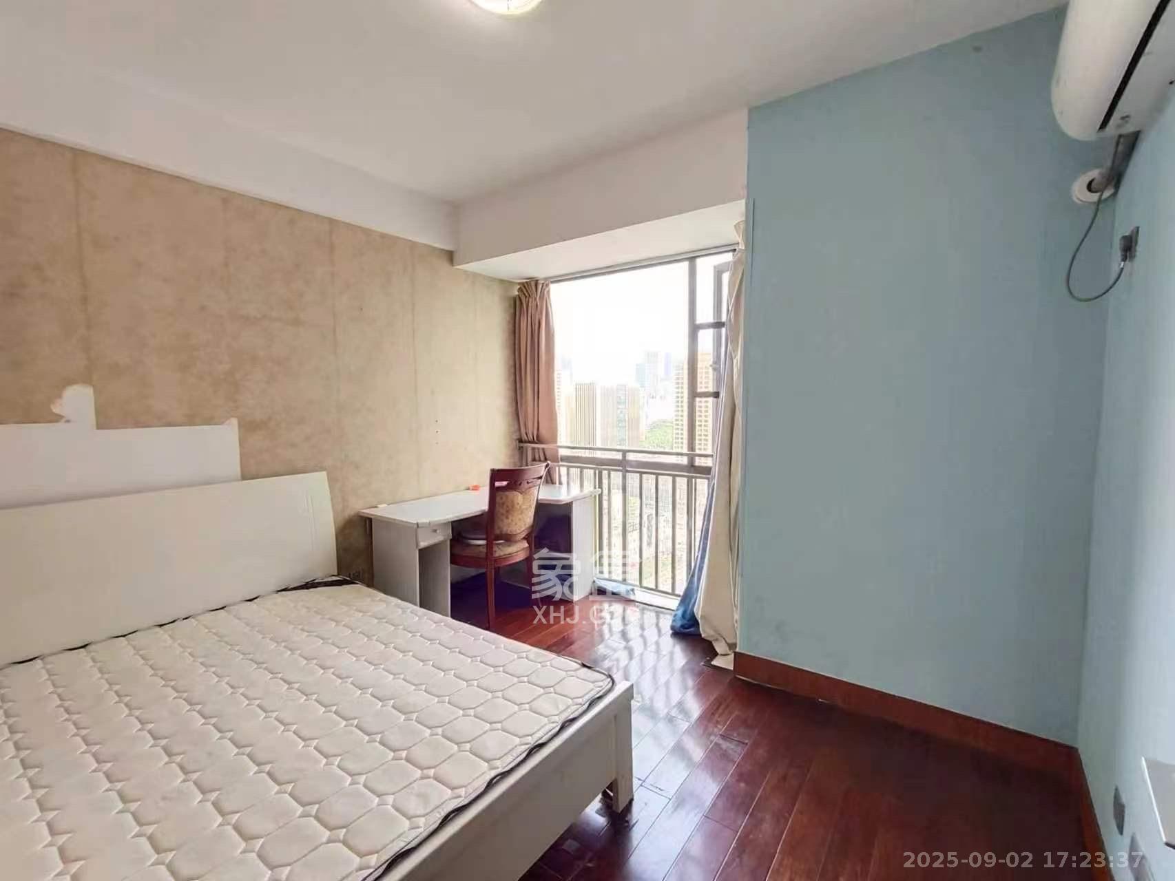 湘域中央 3室2厅2卫 2600.0元/月 湘域中央 3室2厅2卫 2600.0元/月室内图