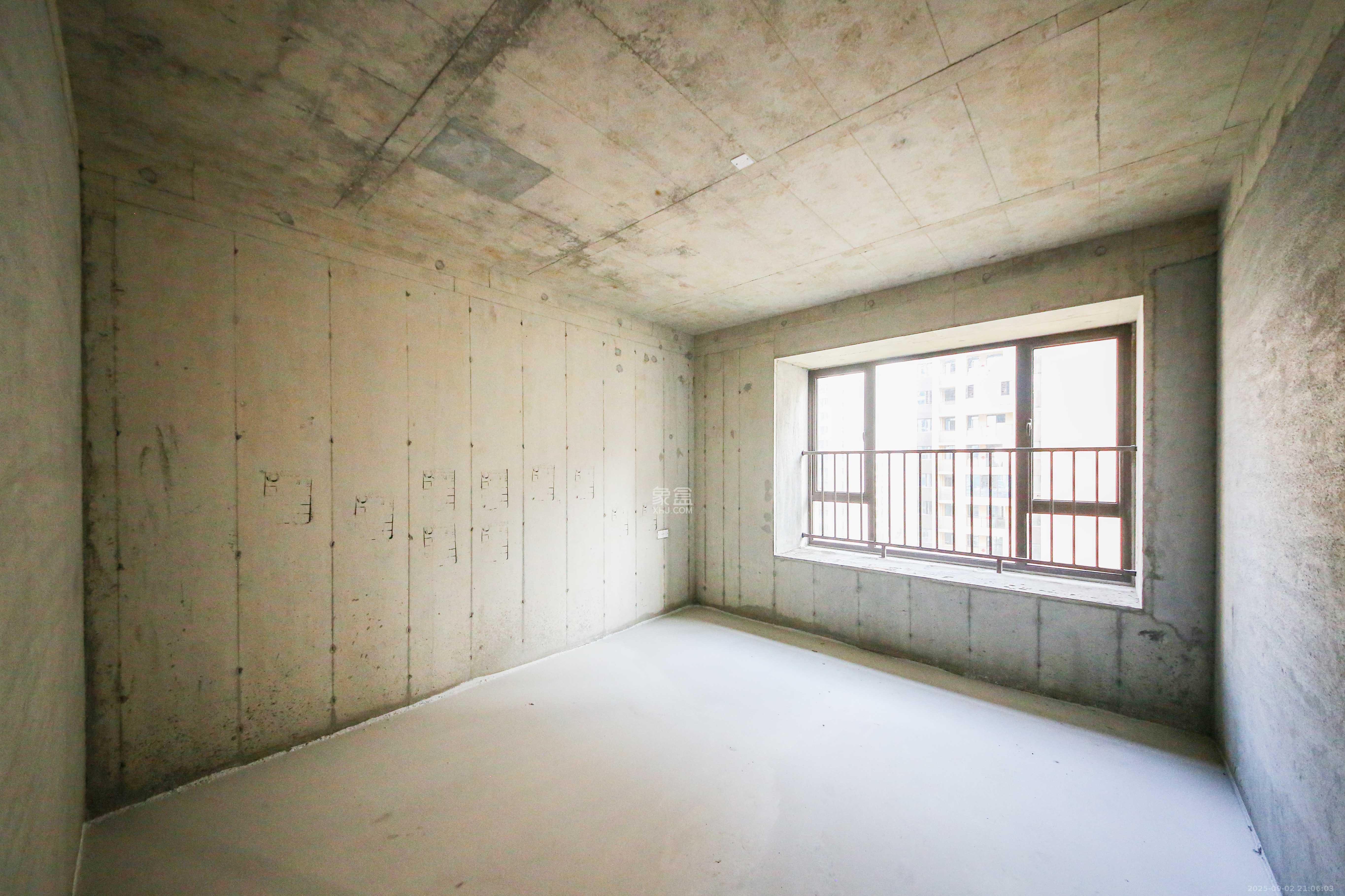 兴铁湘府和园  1室0厅0卫    326.0万卧室