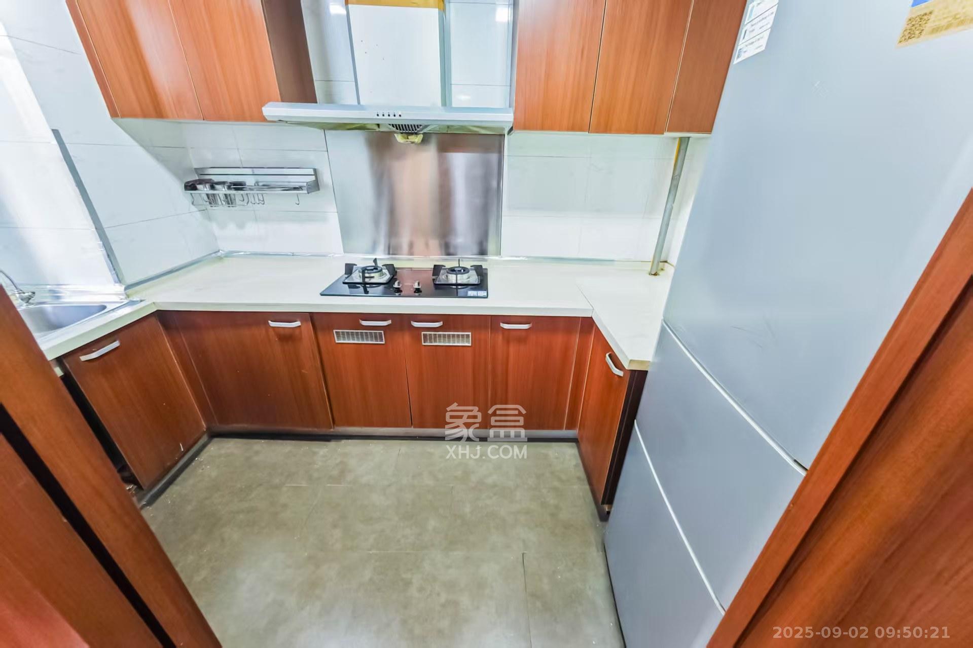 万科金域华府一期  3室2厅1卫    2900.0元/月室内图