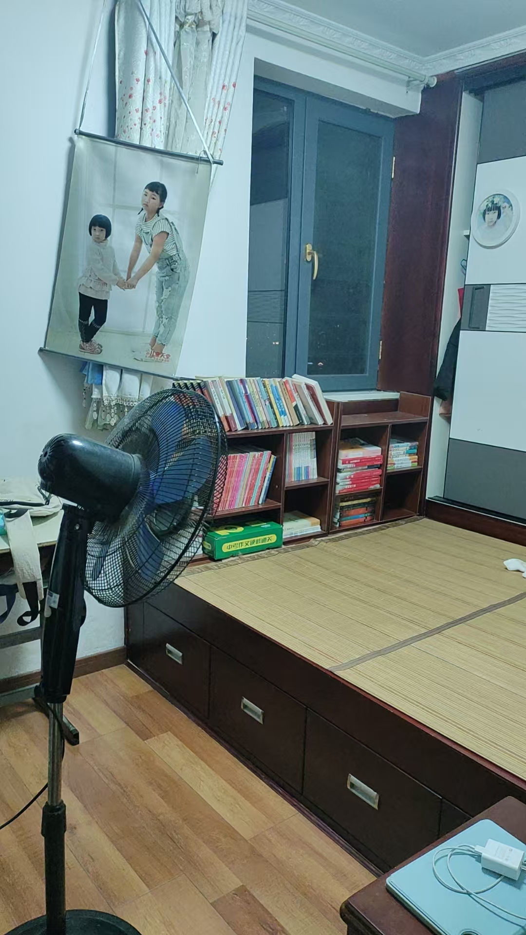 千里红小区(京明时代广场)  6室2厅2卫    2800.0元/月 千里红小区(京明时代广场)  6室2厅2卫    2800.0元/月室内图