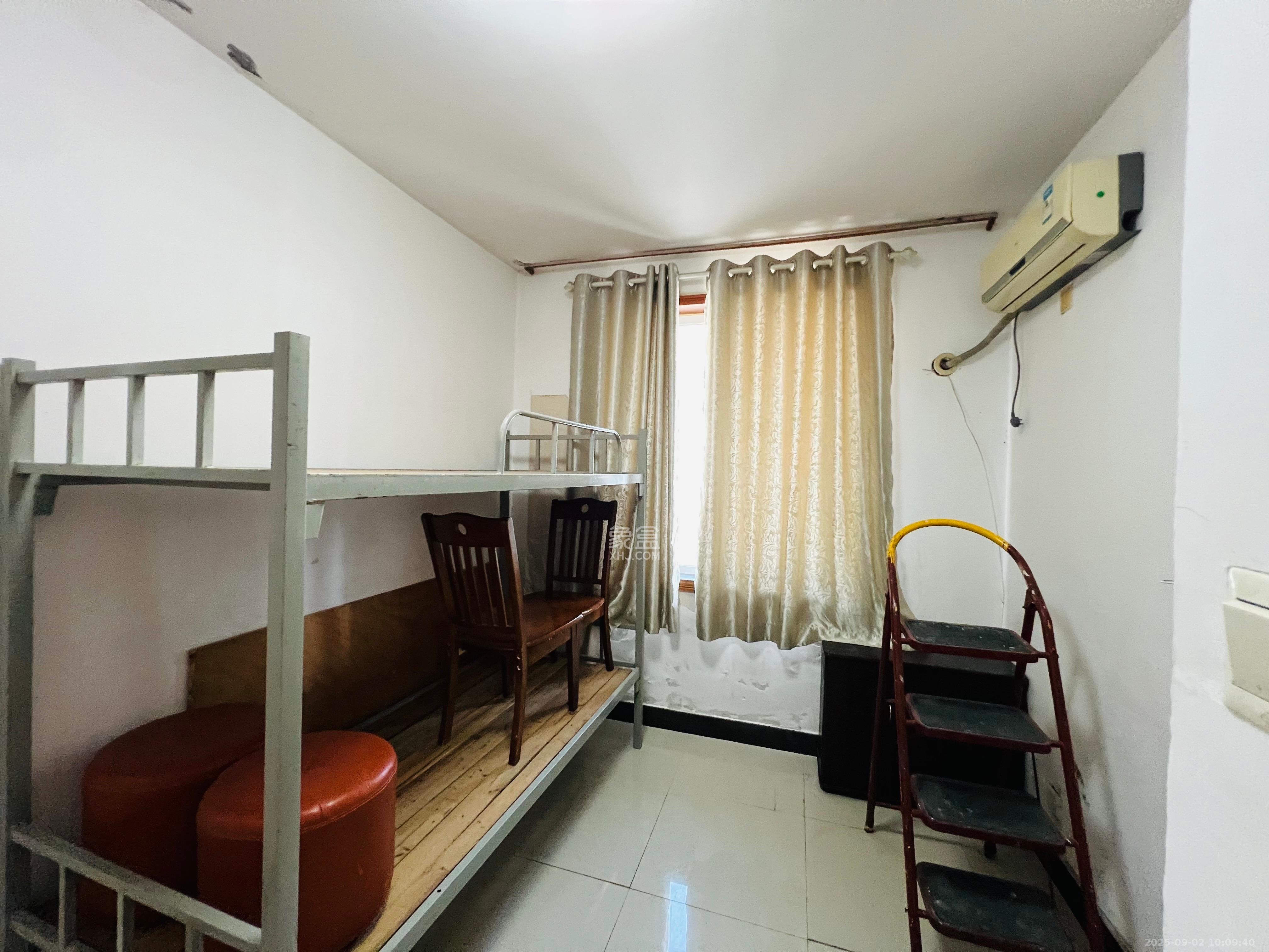 好家园  3室2厅1卫    1800.0元/月 好家园  3室2厅1卫    1800.0元/月室内图