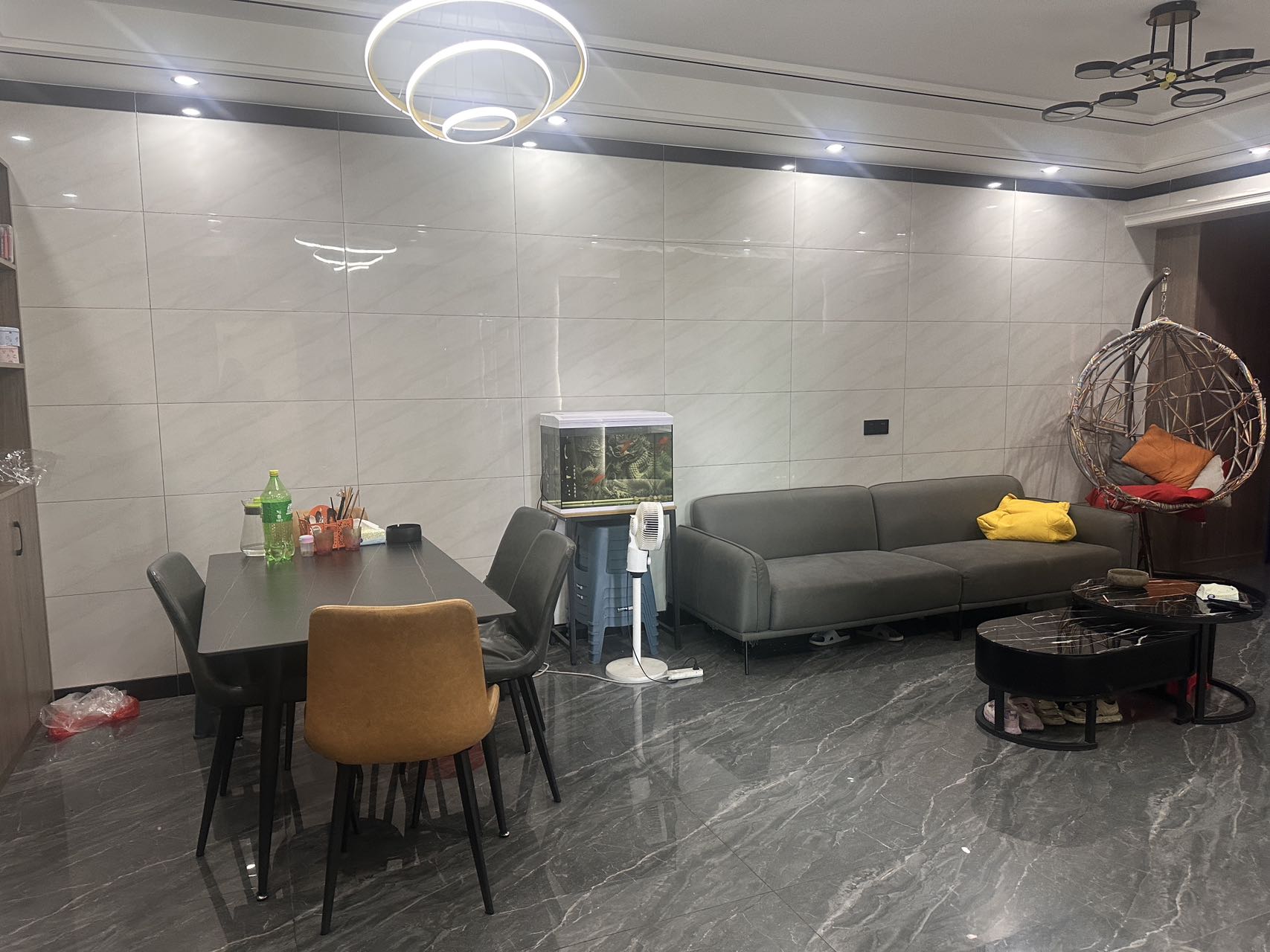 锦绣欣城  2室2厅1卫    1500.0元/月 锦绣欣城  2室2厅1卫    1500.0元/月室内图