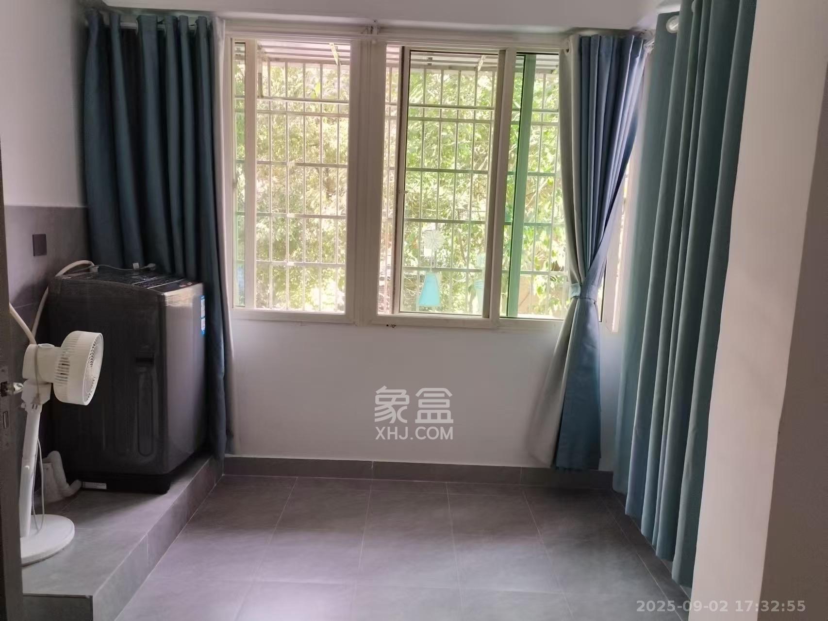 五一新村安置小区(永定社区、永兴社区、永祥社区) 2室1厅1卫 2000.0元/月 五一新村安置小区(永定社区、永兴社区、永祥社区) 2室1厅1卫 2000.0元/月室内图