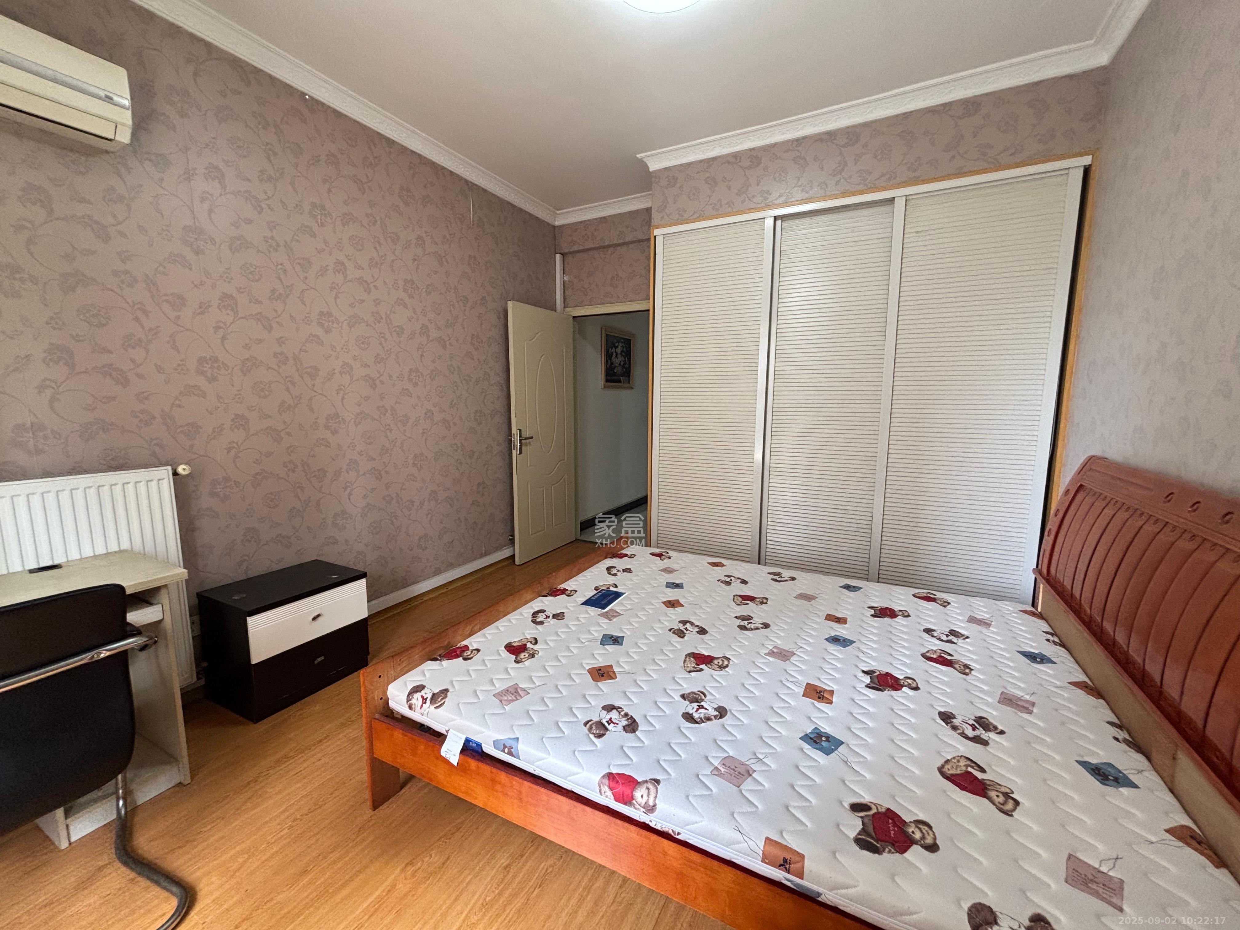 锦绣世纪  2室1厅2卫    2400.0元/月 锦绣世纪  2室1厅2卫    2400.0元/月室内图