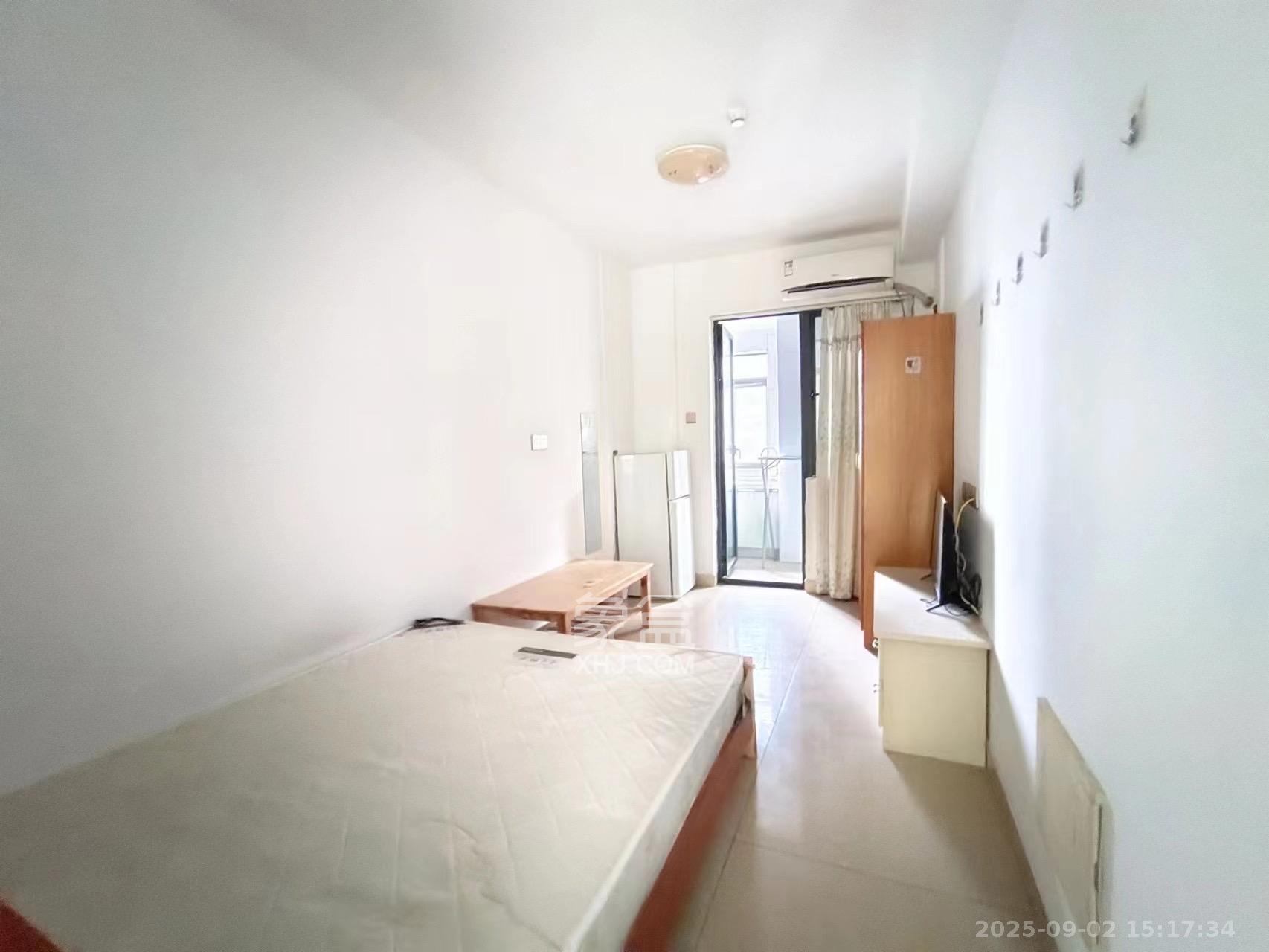 保利麓谷林语I区 1室1厅1卫 1000.0元/月 保利麓谷林语I区 1室1厅1卫 1000.0元/月室内图