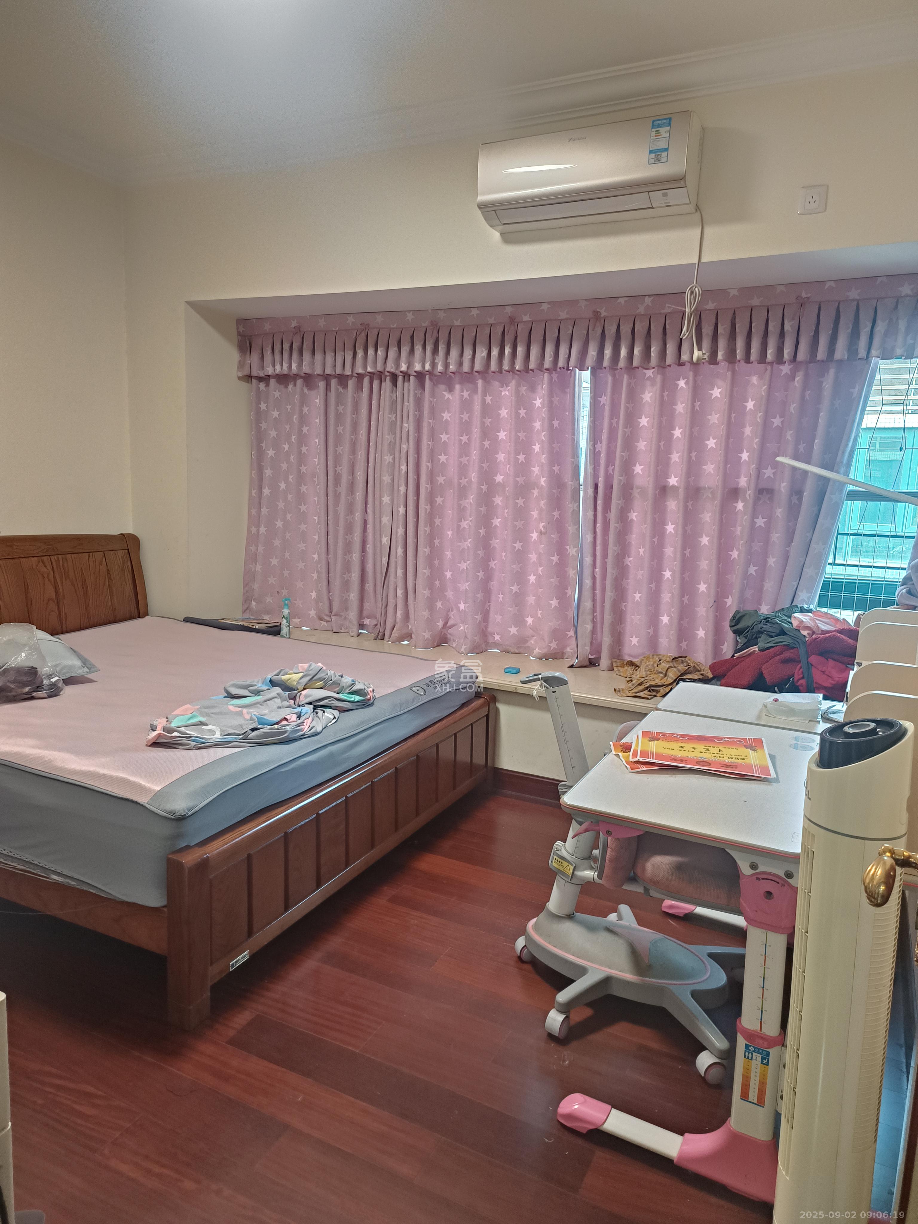 恒大雅苑  3室1厅2卫    2100.0元/月室内图