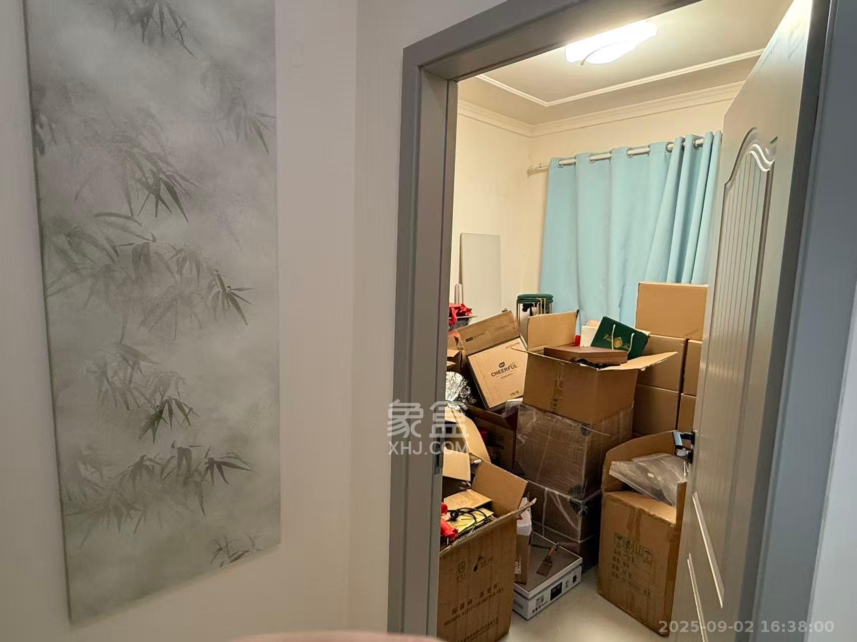 嘉宇盛世华章  3室2厅1卫    4800.0元/月室内图