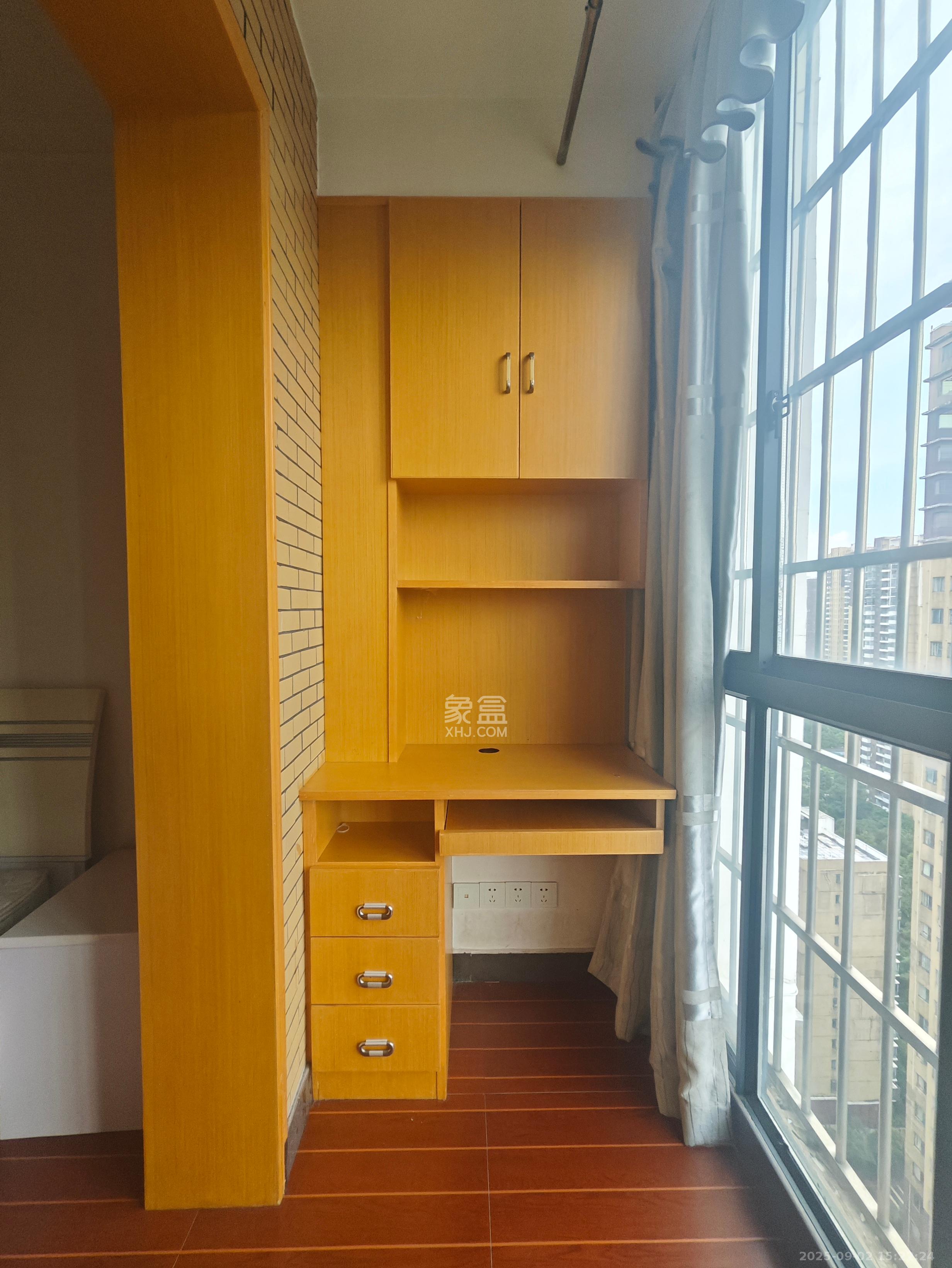 中国铁建国际城一期  1室1厅1卫   1400.00元/月室内图
