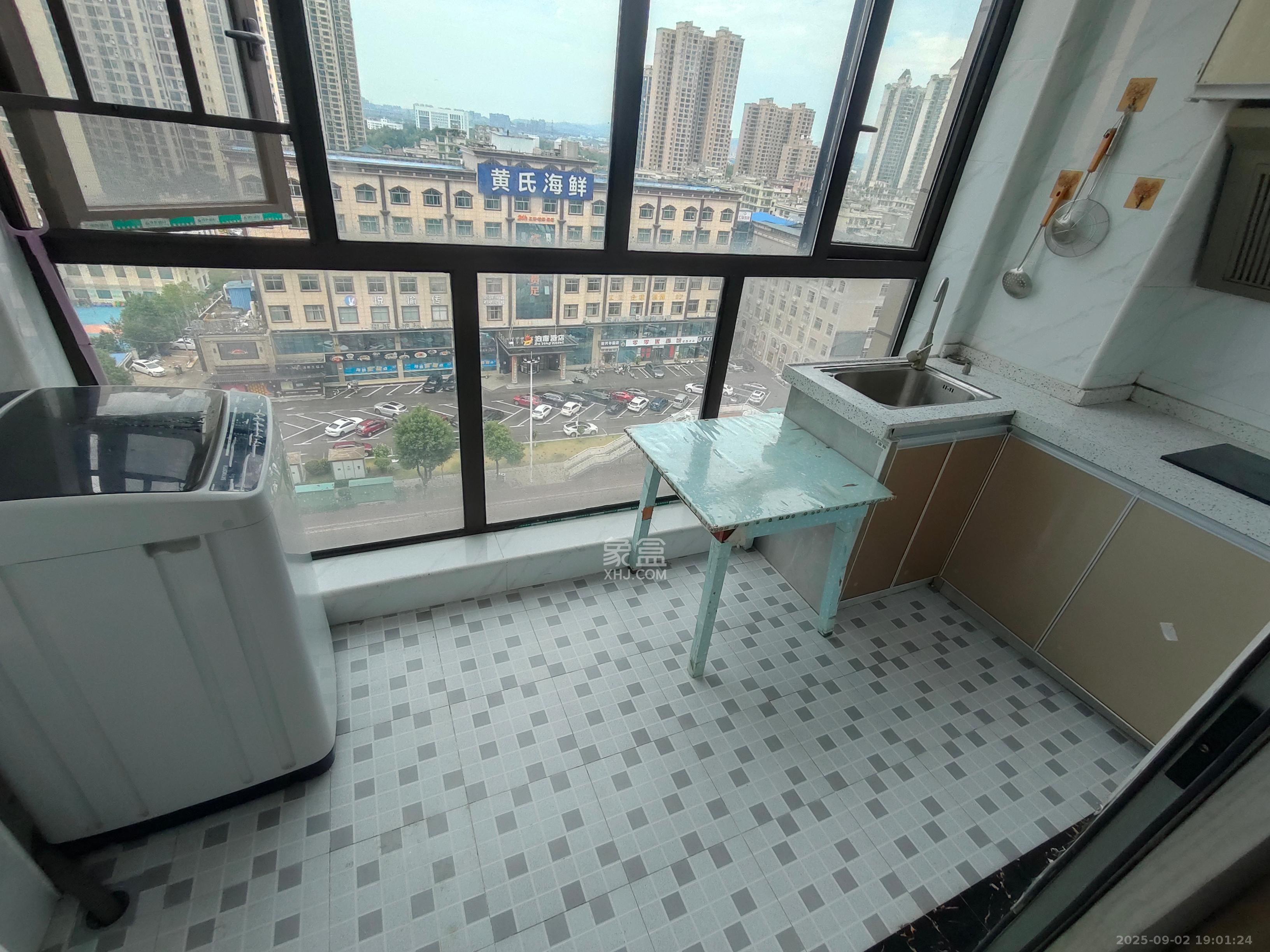 润和紫郡一期  1室1厅1卫    1100.0元/月 润和紫郡一期  1室1厅1卫    1100.0元/月