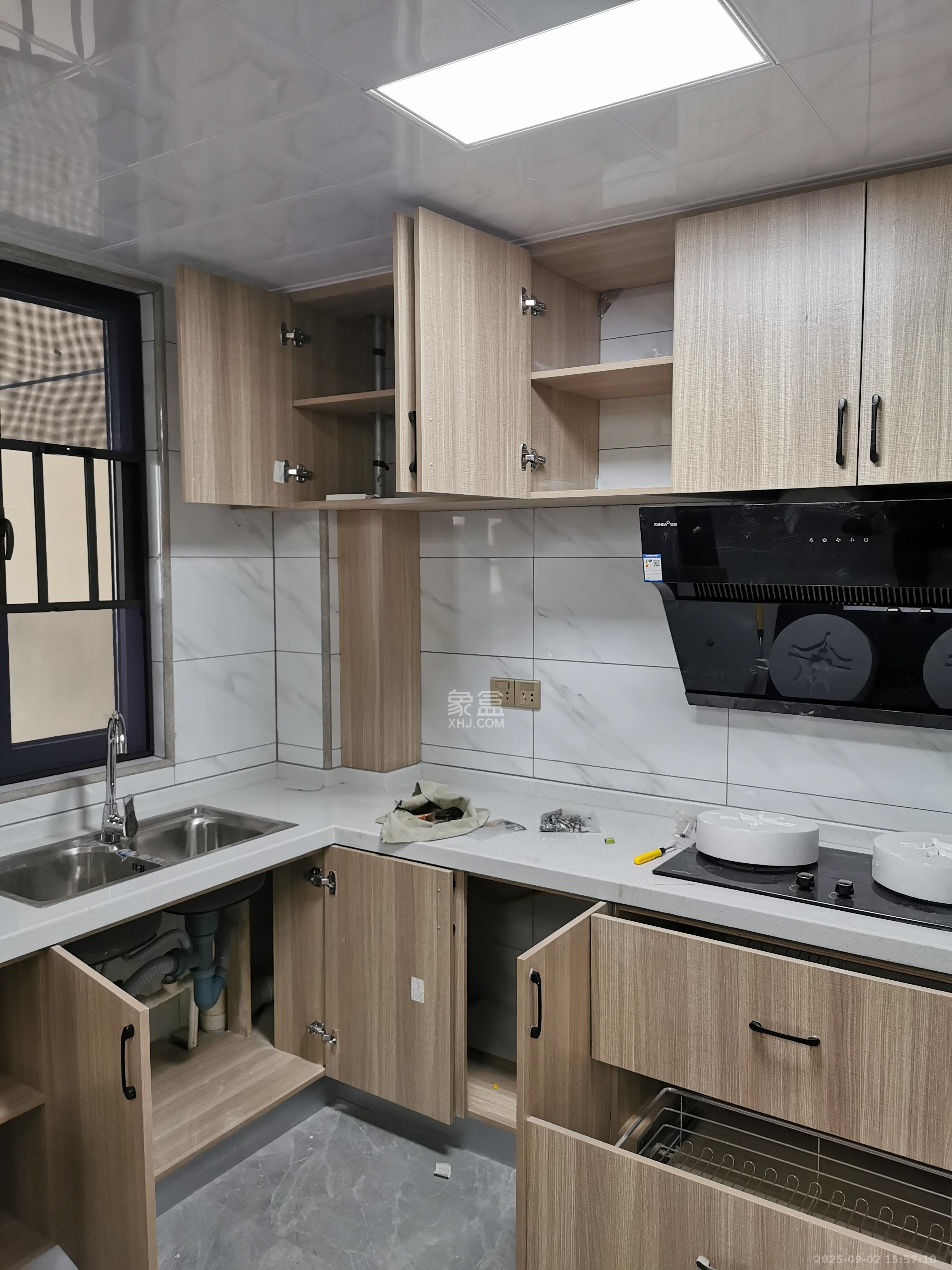 鑫苑木莲世家  4室2厅2卫    2800.0元/月 鑫苑木莲世家  4室2厅2卫    2800.0元/月室内图