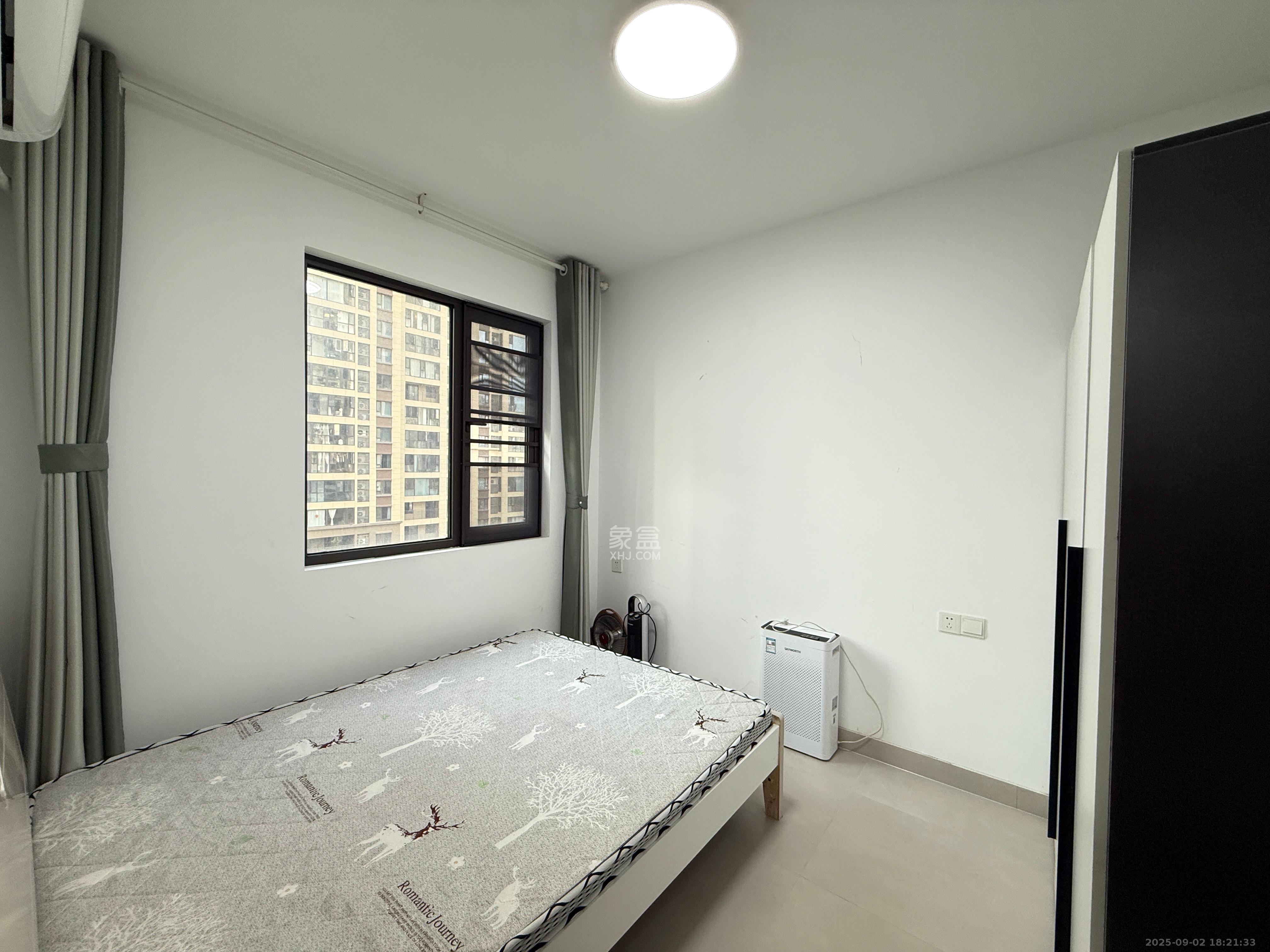 世茂璀璨天城 4室2厅2卫 4000.0元/月 世茂璀璨天城 4室2厅2卫 4000.0元/月室内图