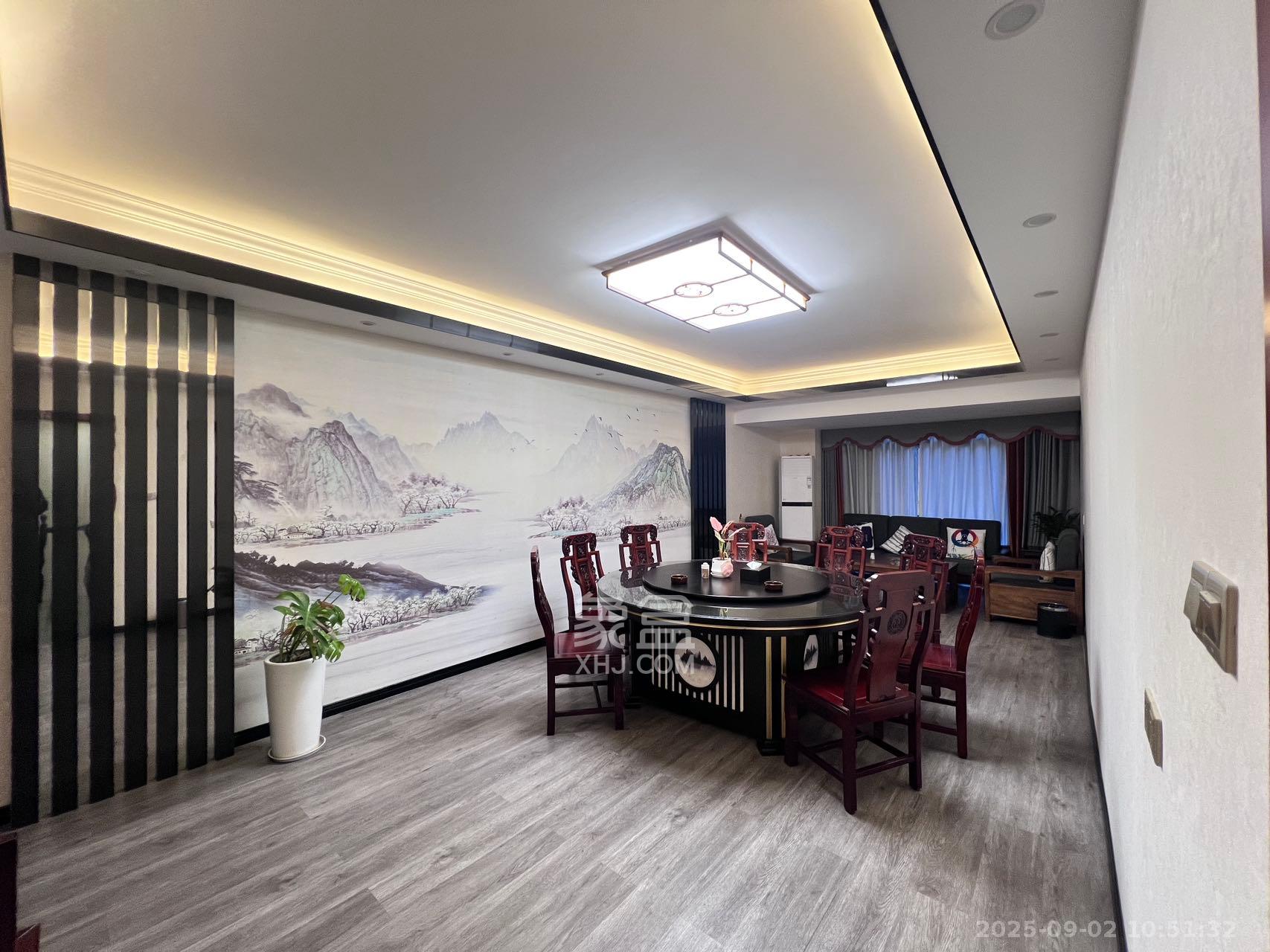 阳光嘉园  5室2厅3卫    9000.0元/月 阳光嘉园  5室2厅3卫    9000.0元/月室内图