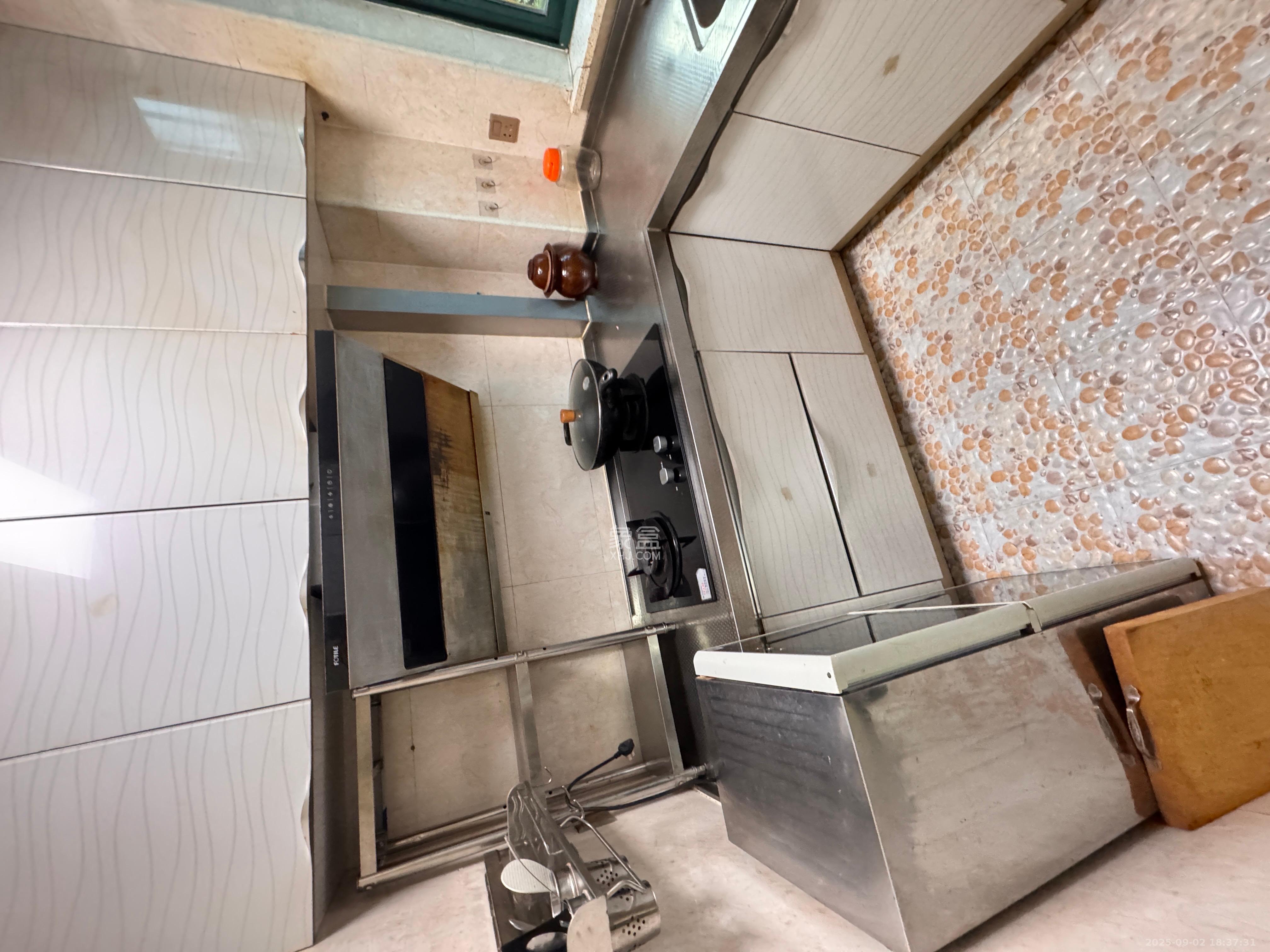 才子嘉都  3室2厅2卫    2800.0元/月室内图