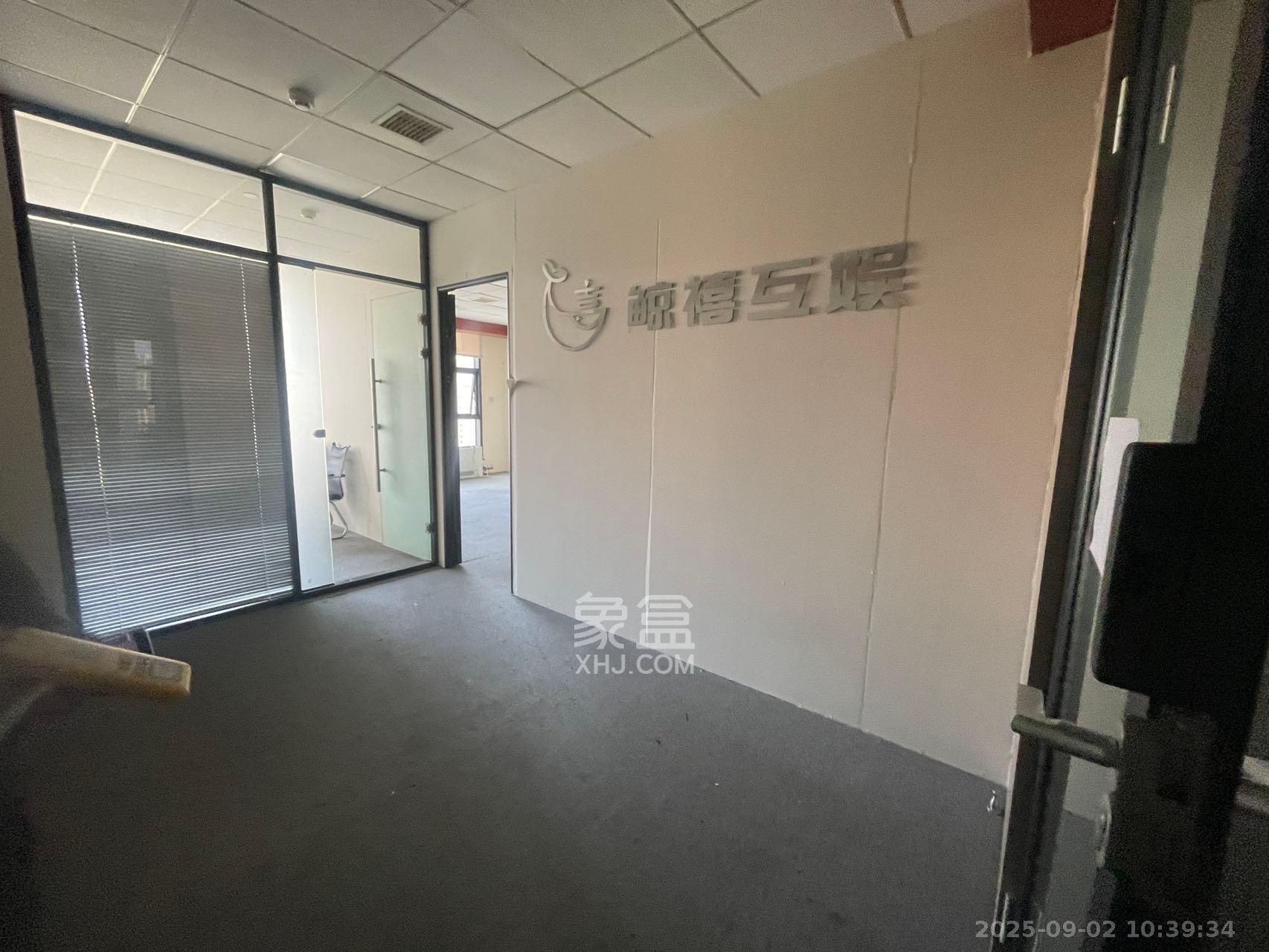 华坤时代   95.0㎡      4000.0元/月室内图