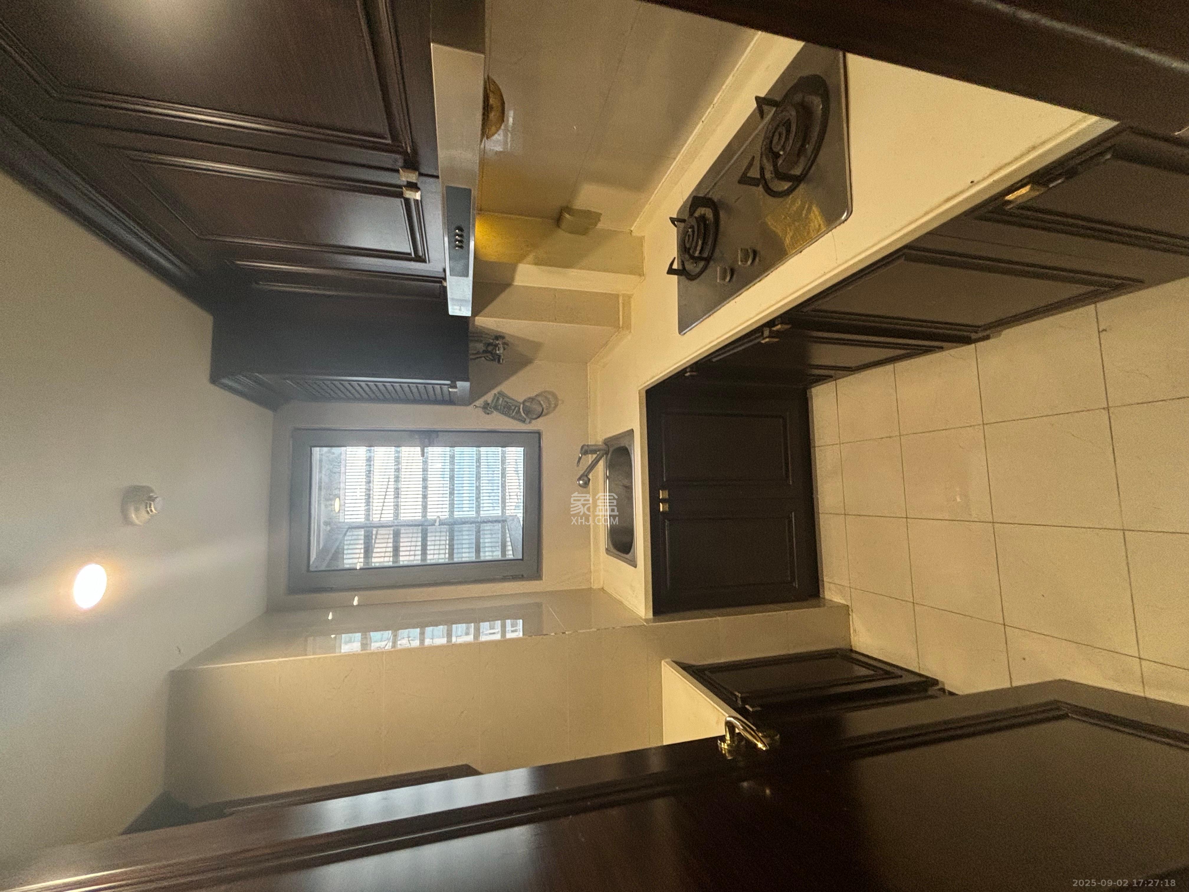 华远国际公寓  2室1厅1卫    5000.0元/月室内图