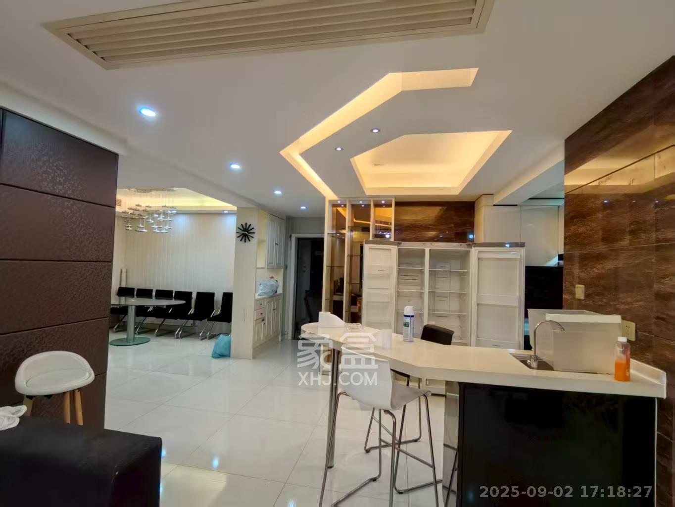 保利麓谷林语F区 4室2厅2卫 3000.0元/月 保利麓谷林语F区 4室2厅2卫 3000.0元/月室内图