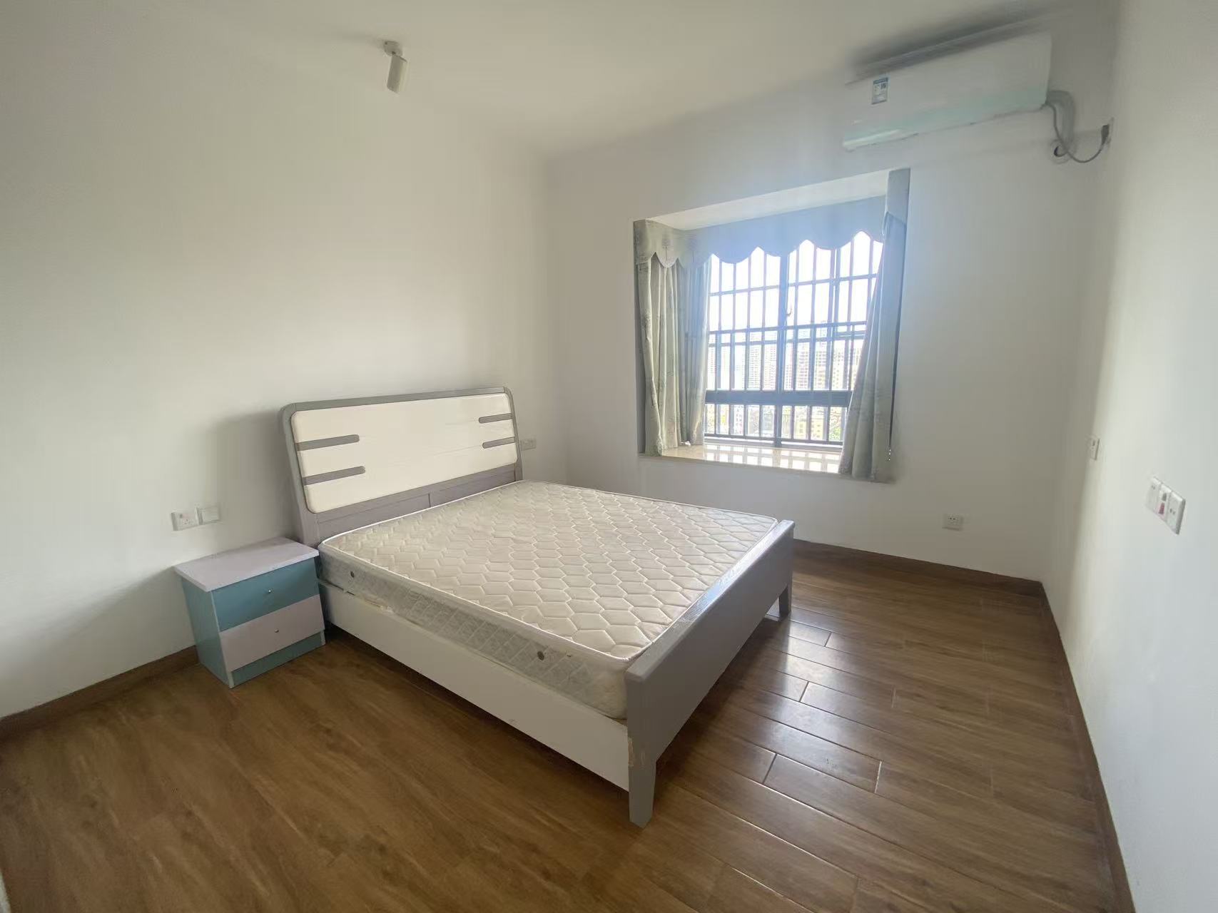 粤泰滨江花园 2室1厅1卫 2300.0元/月 粤泰滨江花园 2室1厅1卫 2300.0元/月室内图