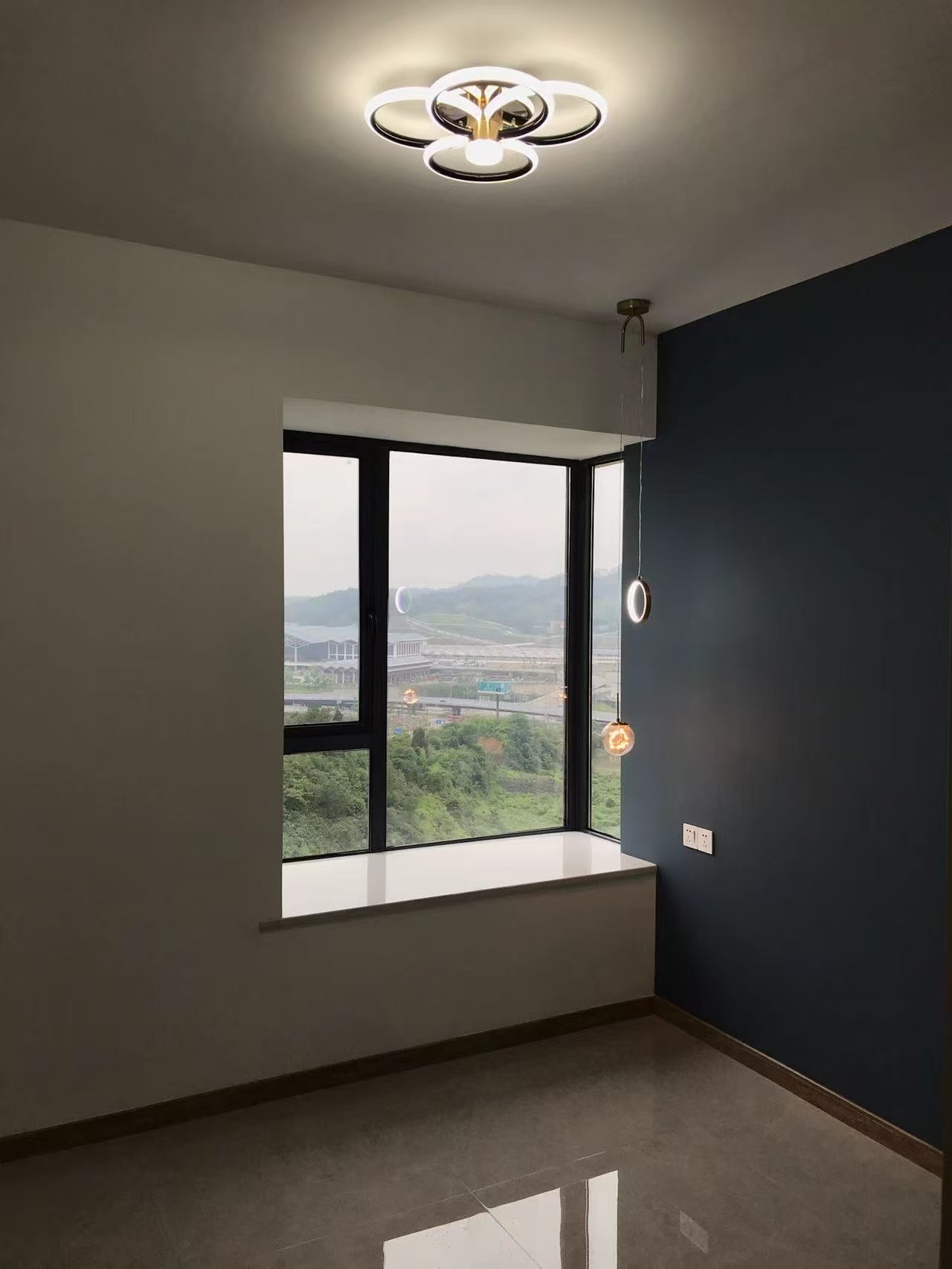 中建凤栖台  3室2厅1卫   58.80万客厅