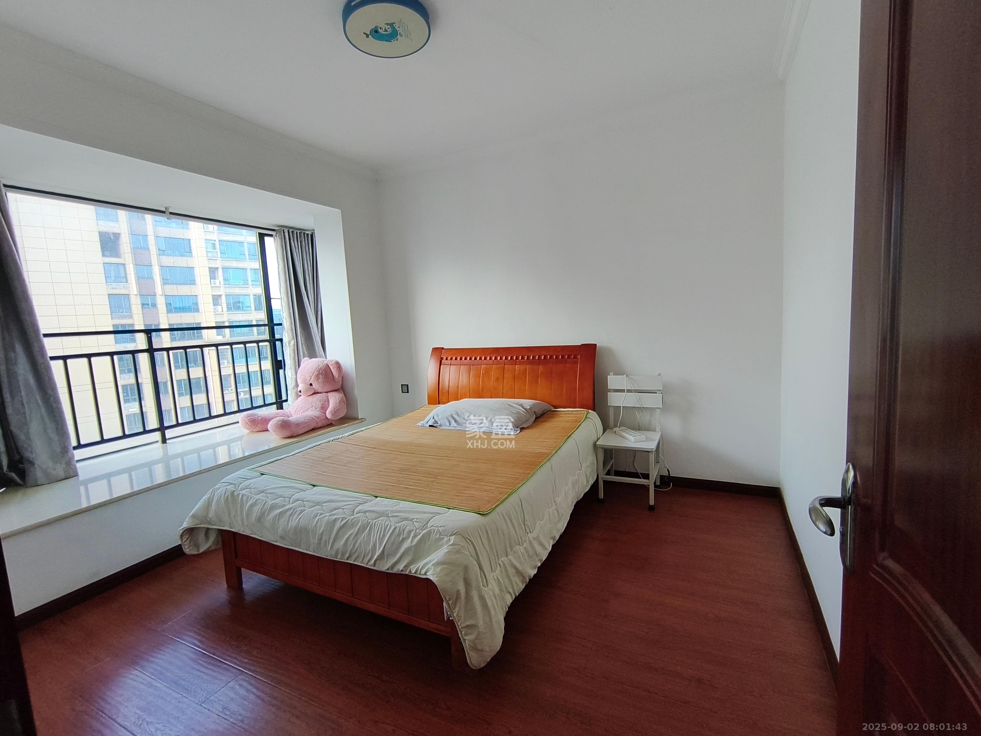 方略城市广场  3室1厅1卫    2000.0元/月 方略城市广场  3室1厅1卫    2000.0元/月室内图