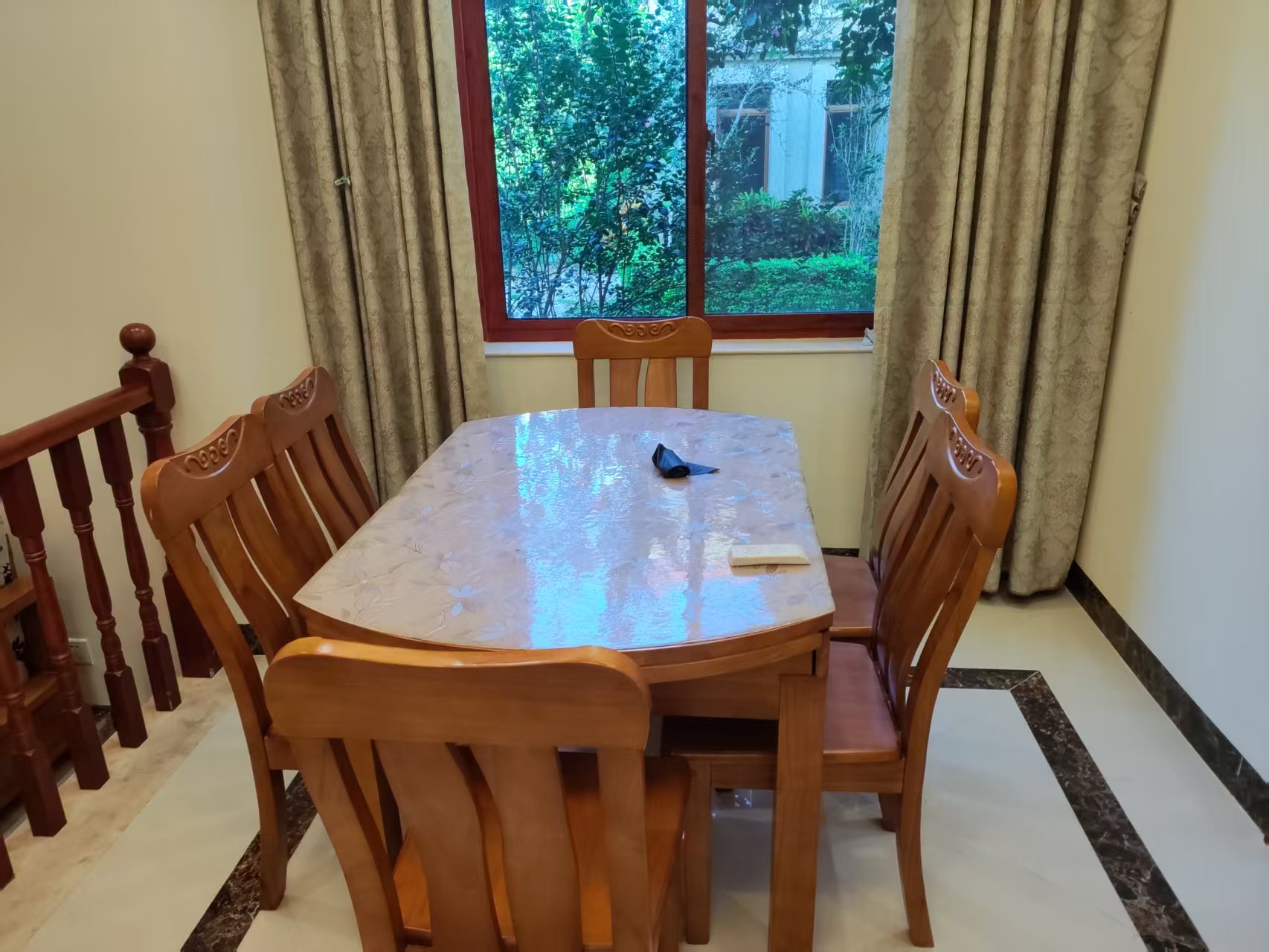 山湖海 5室3厅3卫 4200.0元/月 山湖海 5室3厅3卫 4200.0元/月室内图