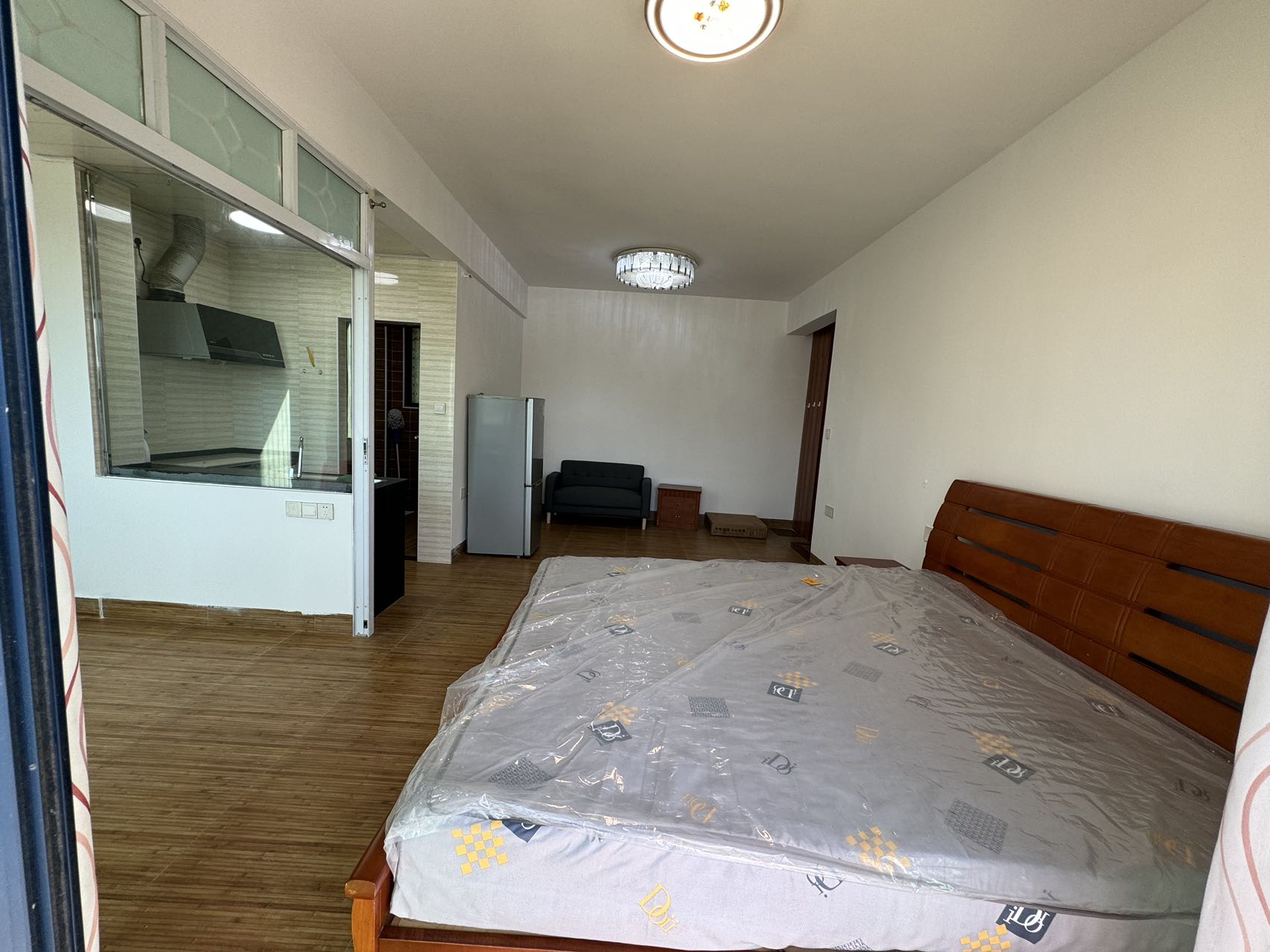 富源小区  1室0厅1卫   1500.00元/月室内图