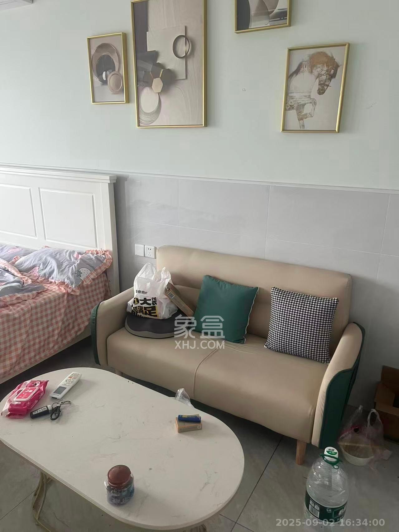 裕天国际商汇中心 1室0厅0卫 1100.0元/月 裕天国际商汇中心 1室0厅0卫 1100.0元/月室内图