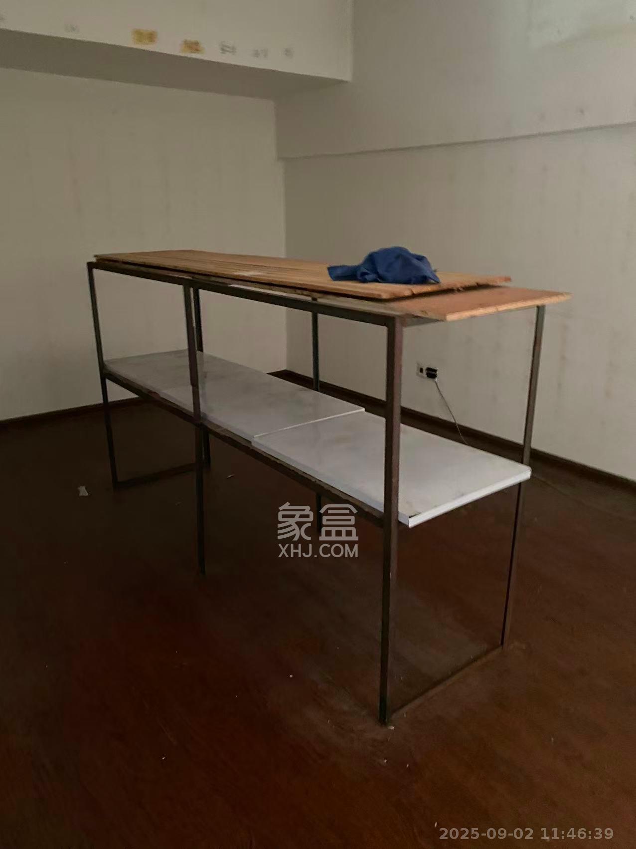 中南汽车世界   21.99㎡     1500.00元/月室内图