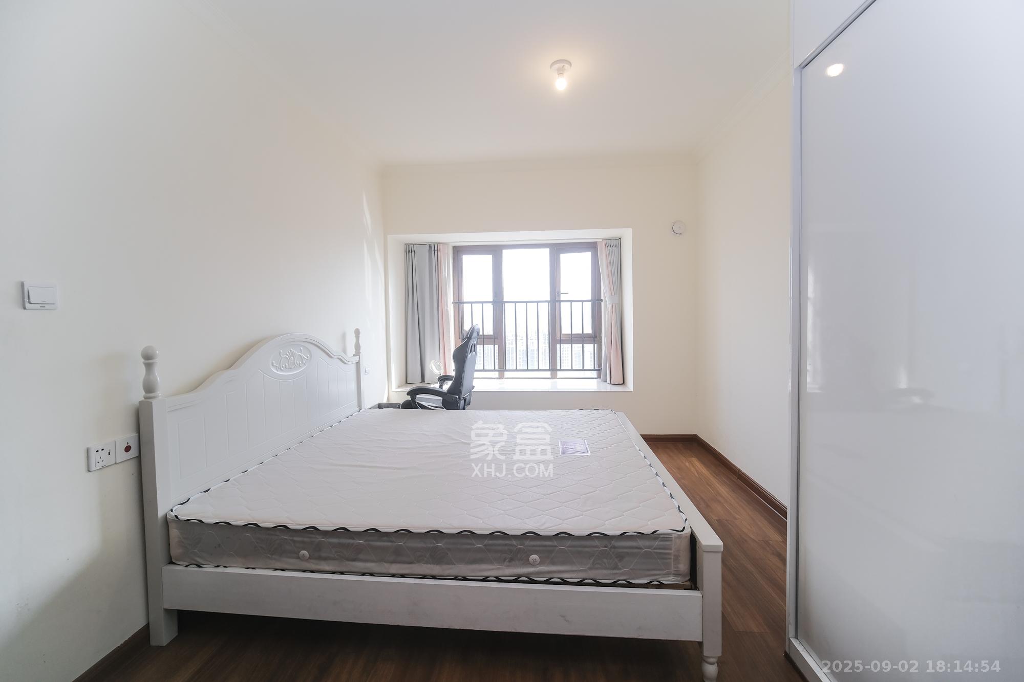 碧桂园翘楚棠  3室2厅2卫    85.0万 碧桂园翘楚棠  3室2厅2卫    85.0万卧室