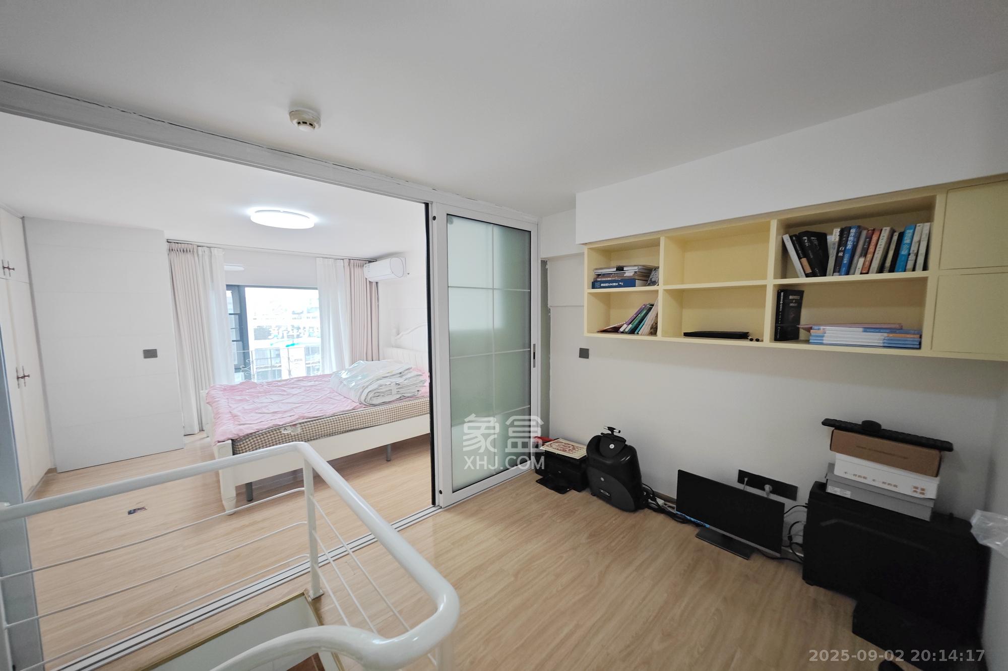 格蓝康都  2室1厅1卫    39.8万 格蓝康都  2室1厅1卫    39.8万卧室