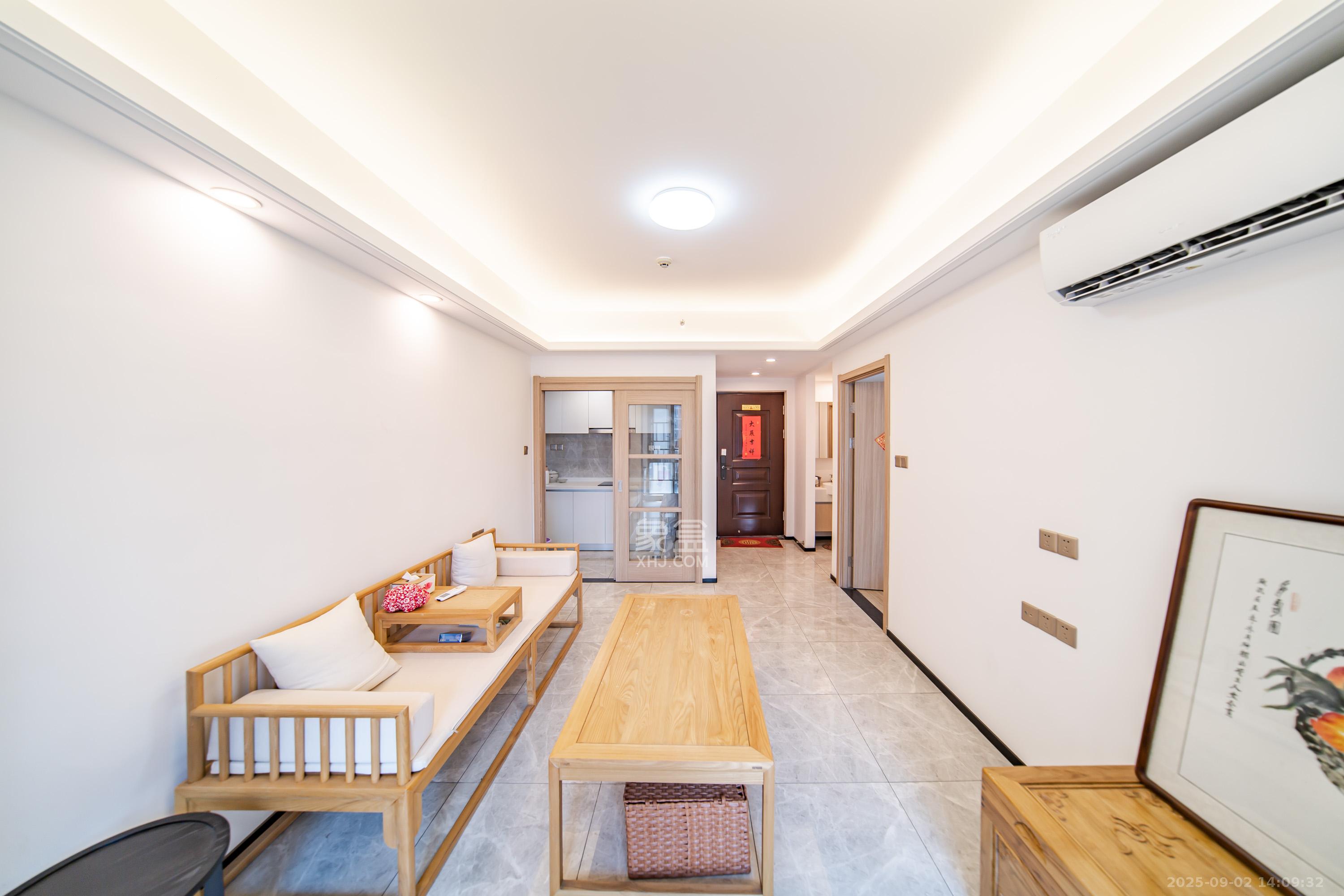 中海阅江府  1室1厅1卫    65.0万 中海阅江府  1室1厅1卫    65.0万客厅