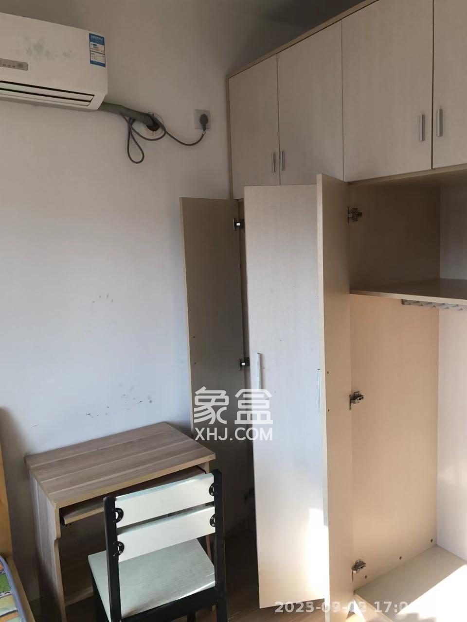 钰龙天下一期 1室2厅1卫 2000.0元/月 钰龙天下一期 1室2厅1卫 2000.0元/月室内图