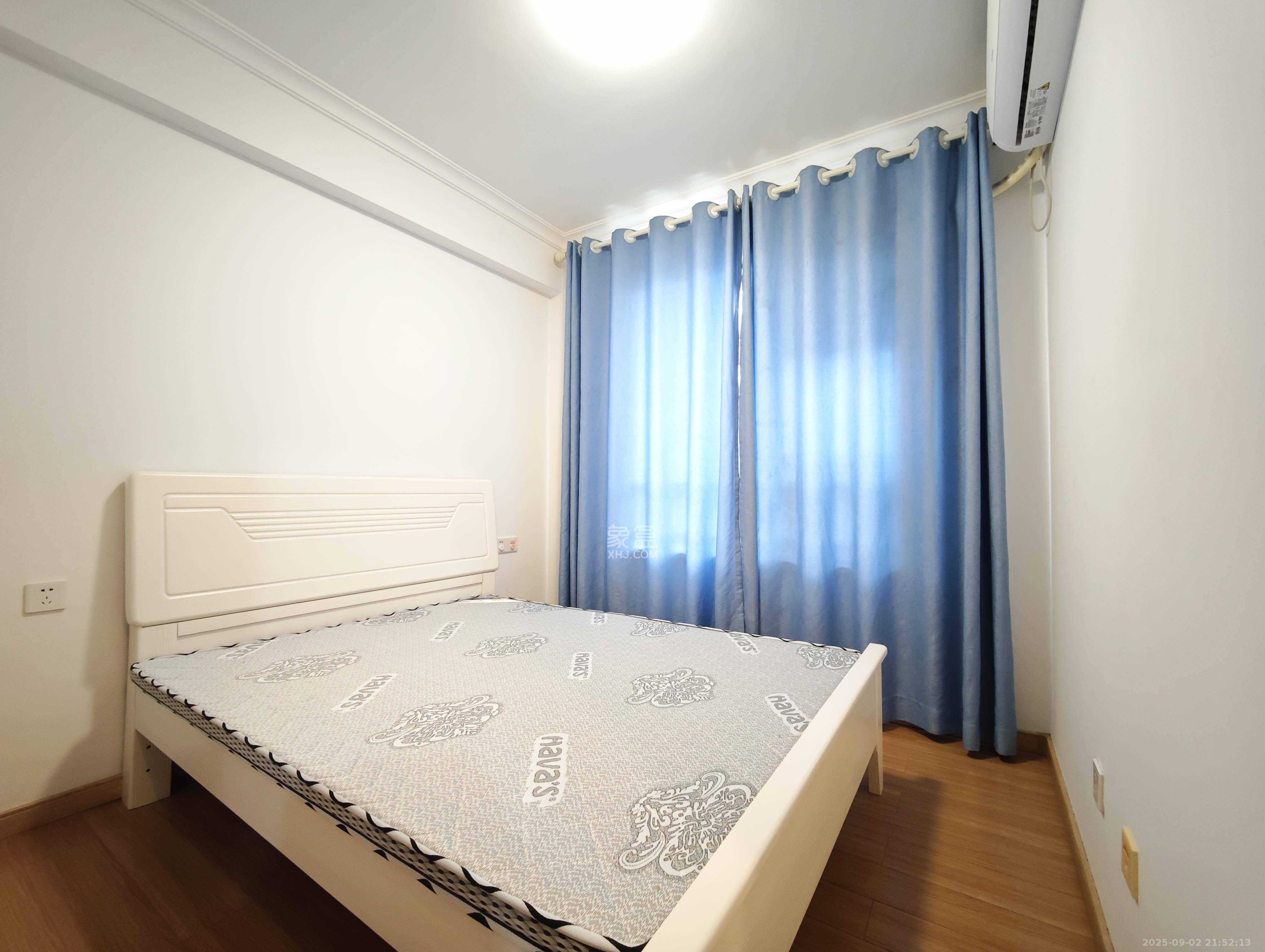 万科魅力之城 3室2厅2卫 105.0万 万科魅力之城 3室2厅2卫 105.0万卧室