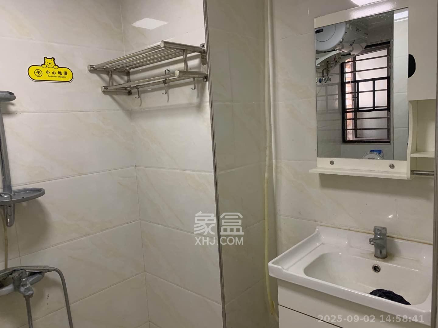 高升时代广场(冠铭商务中心) 1室0厅0卫 1100.0元/月 高升时代广场(冠铭商务中心) 1室0厅0卫 1100.0元/月室内图