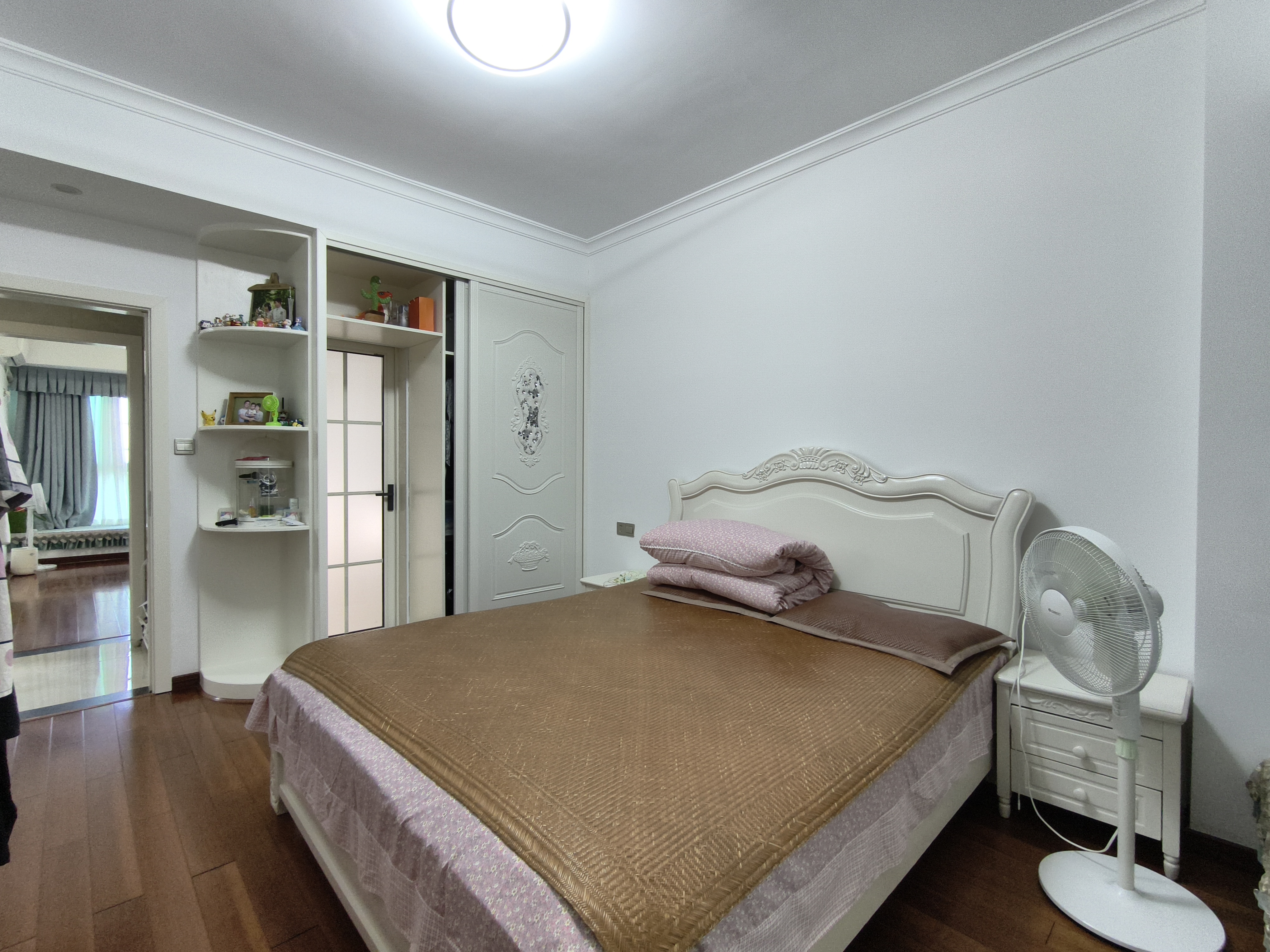 锦绣欣城 3室2厅2卫 80.0万 锦绣欣城 3室2厅2卫 80.0万客厅