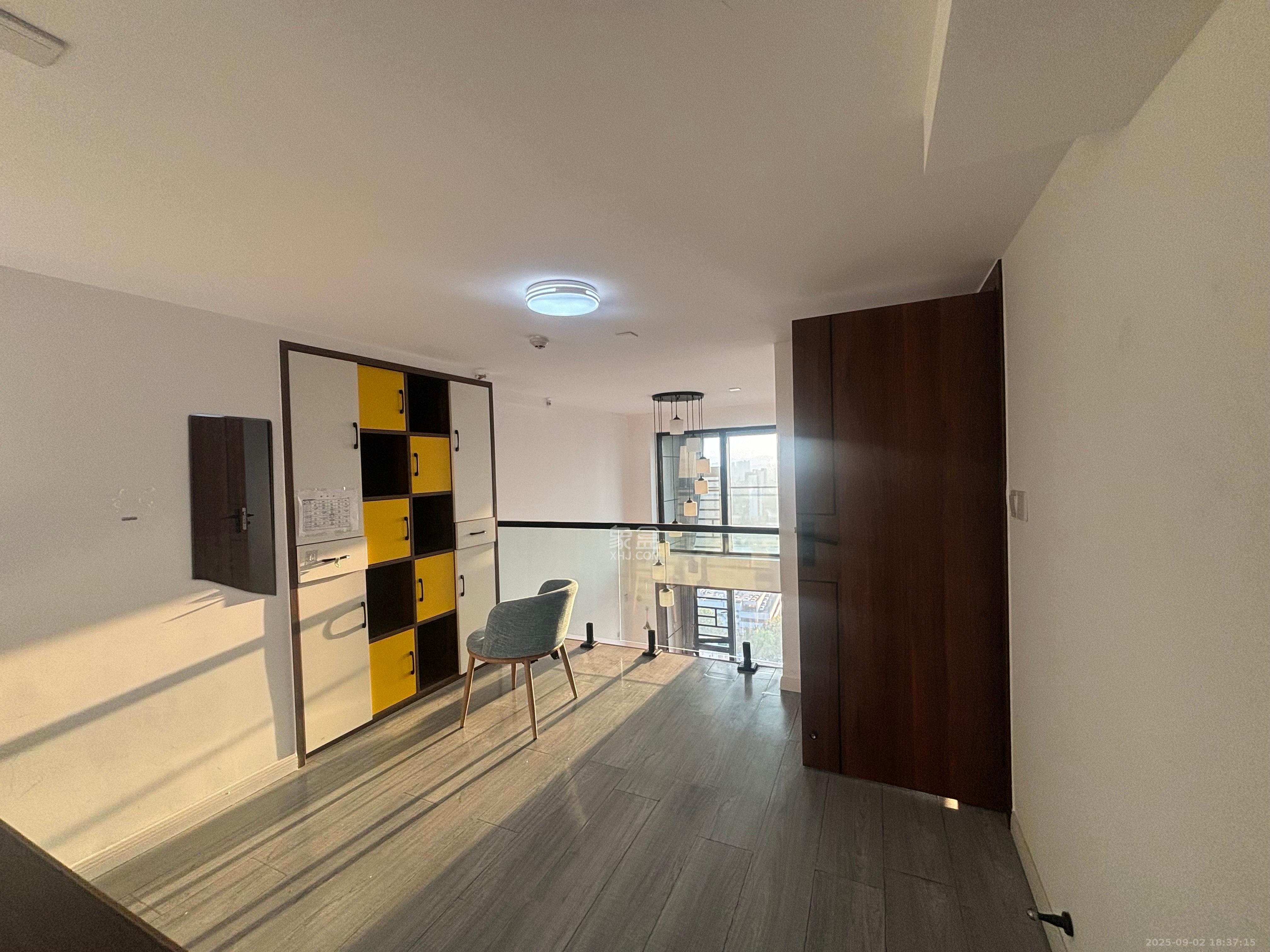 万科金色梦想B区  3室2厅1卫    2800.0元/月 万科金色梦想B区  3室2厅1卫    2800.0元/月室内图