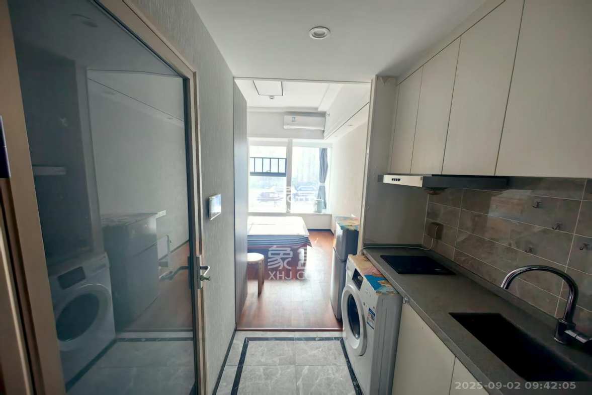 福天藏郡院子  1室1厅1卫    1100.0元/月 福天藏郡院子  1室1厅1卫    1100.0元/月室内图