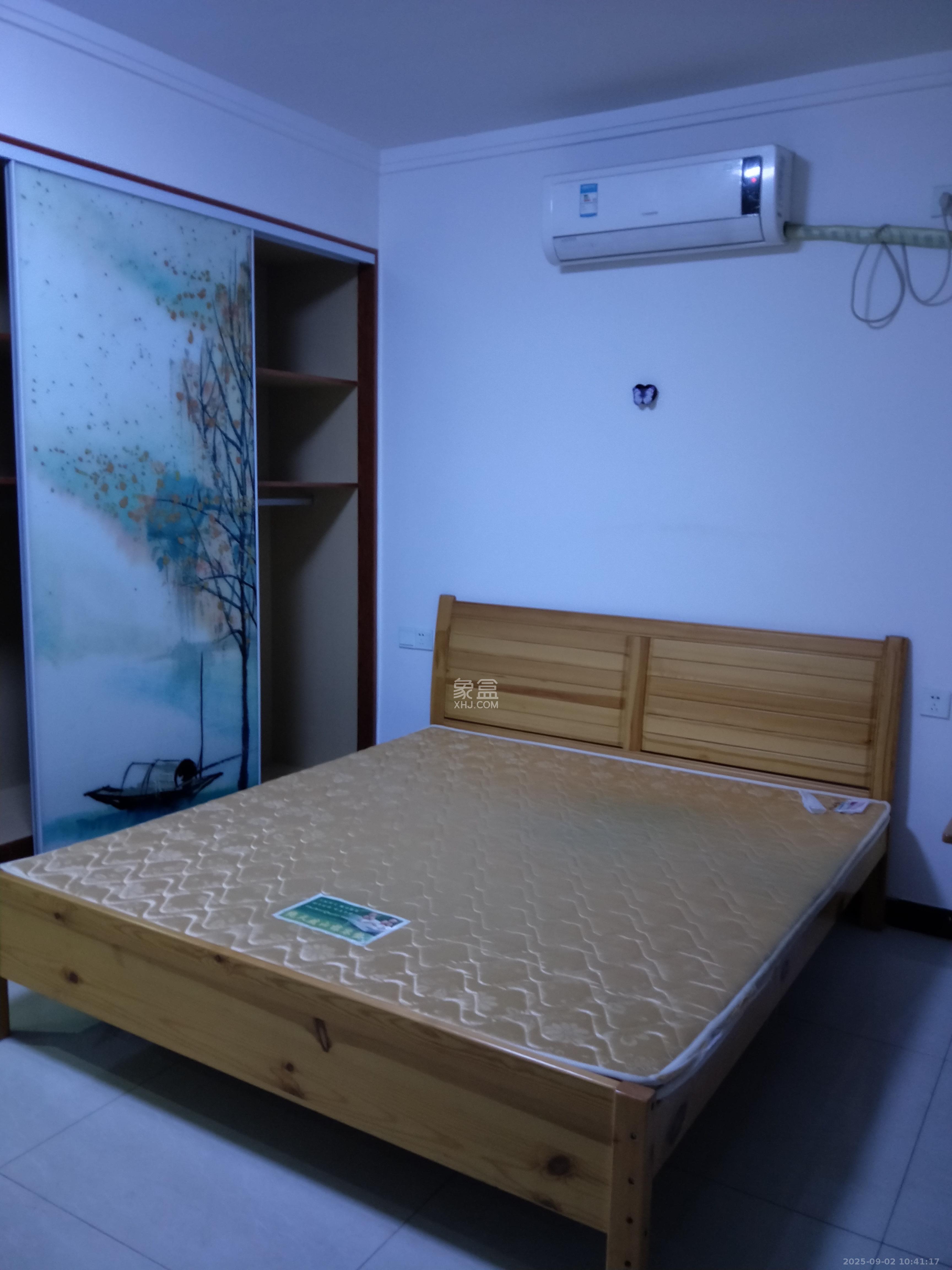 枫林家园  1室1厅1卫    1500.0元/月室内图1