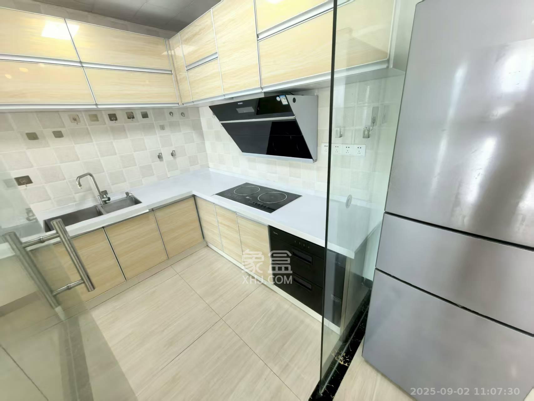 达美溪湖湾  2室2厅1卫    3600.0元/月 达美溪湖湾  2室2厅1卫    3600.0元/月室内图