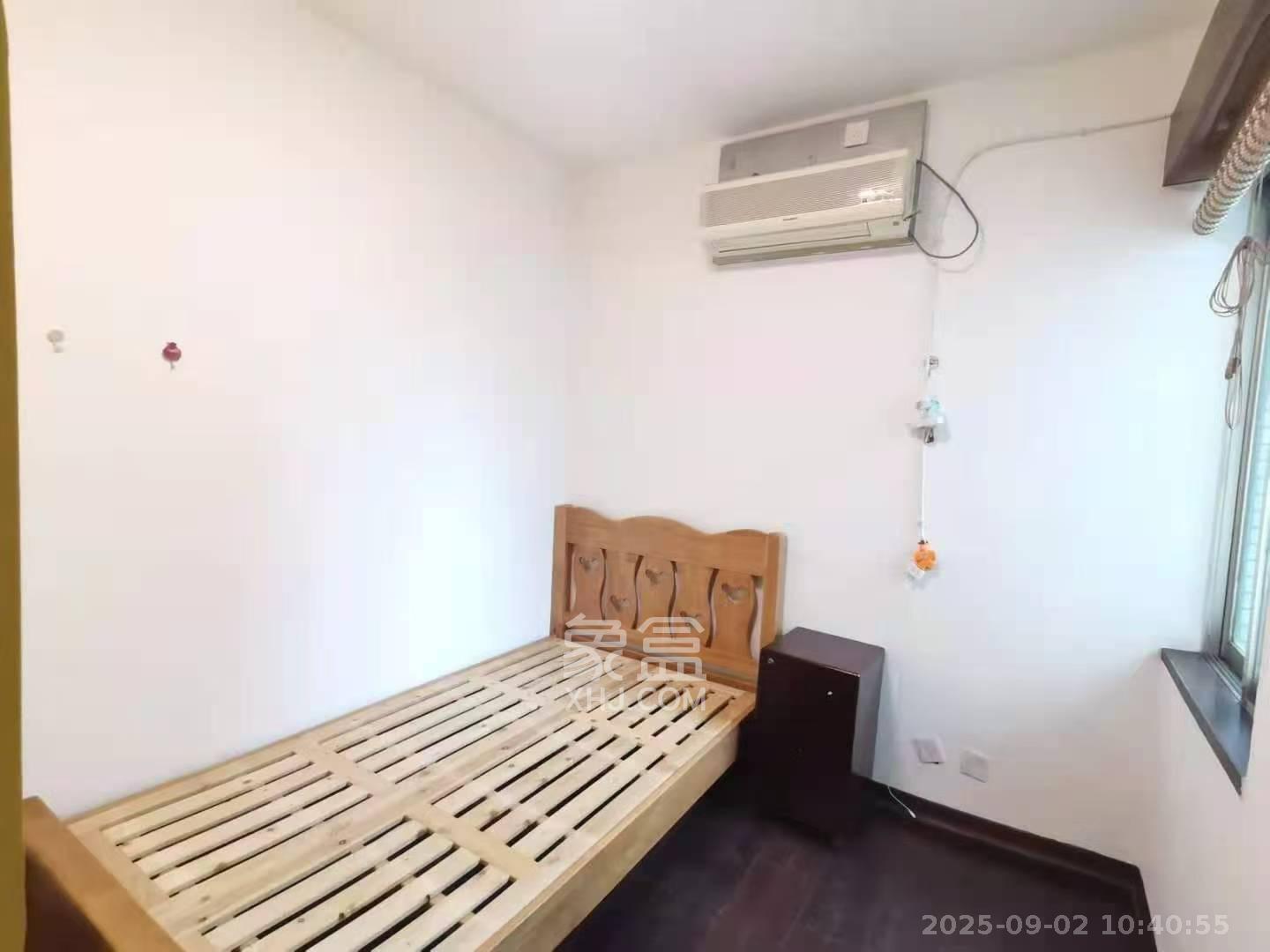 颐美园 3室2厅2卫 3000.0元/月 颐美园 3室2厅2卫 3000.0元/月室内图