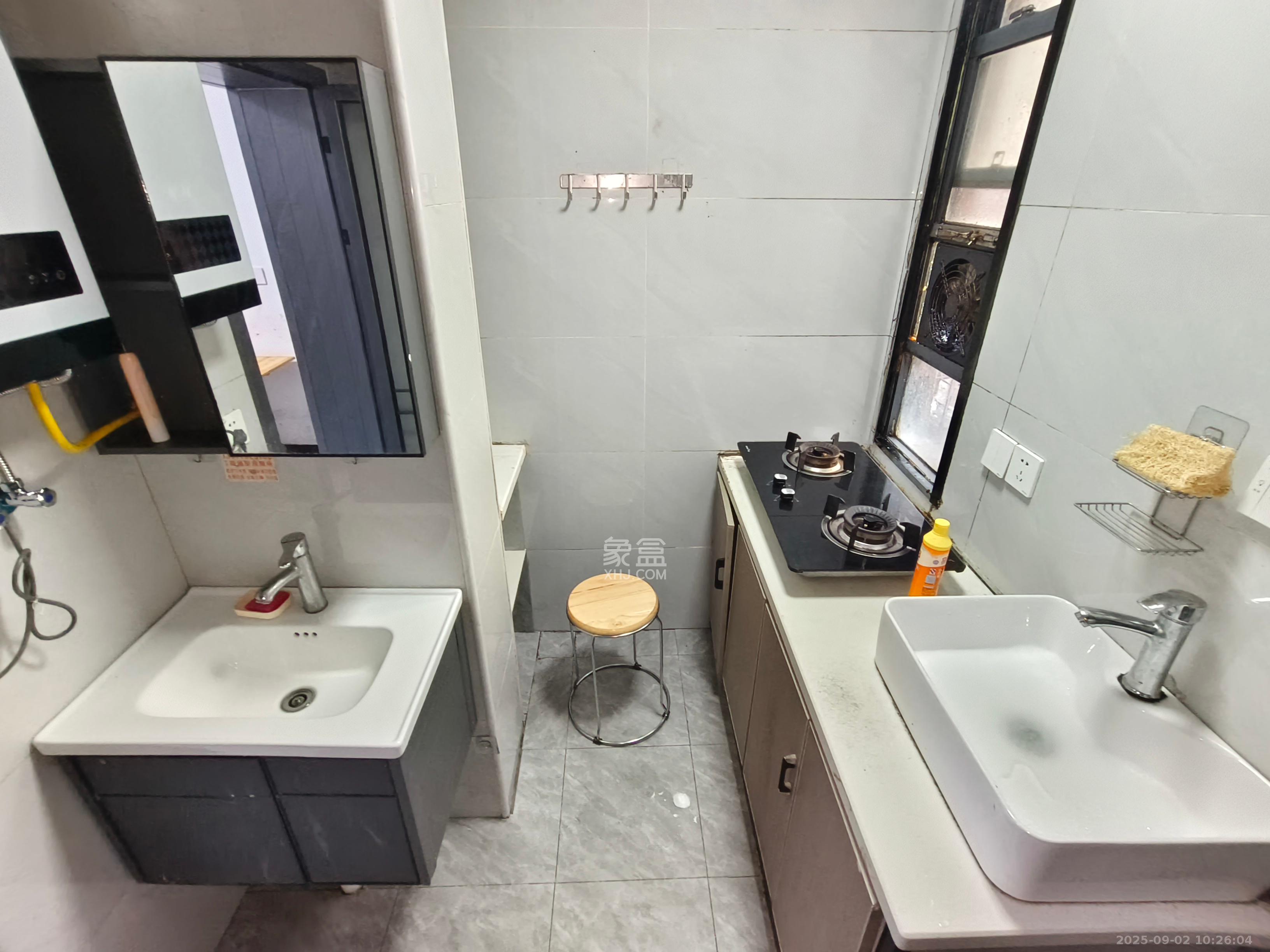 建湘新村  1室1厅1卫   1500.00元/月室内图