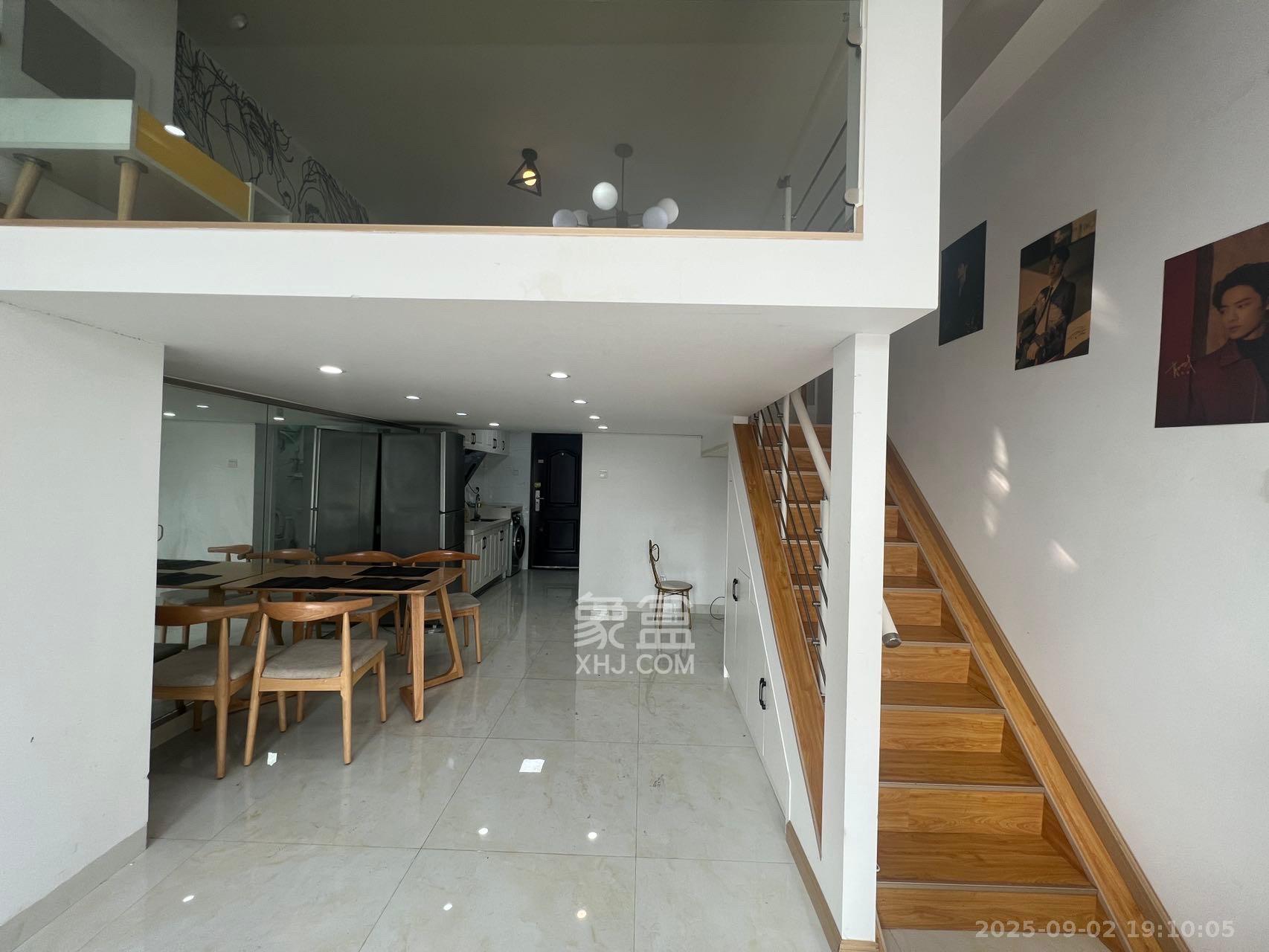 荣悦台  1室1厅1卫    2000.0元/月 荣悦台  1室1厅1卫    2000.0元/月室内图