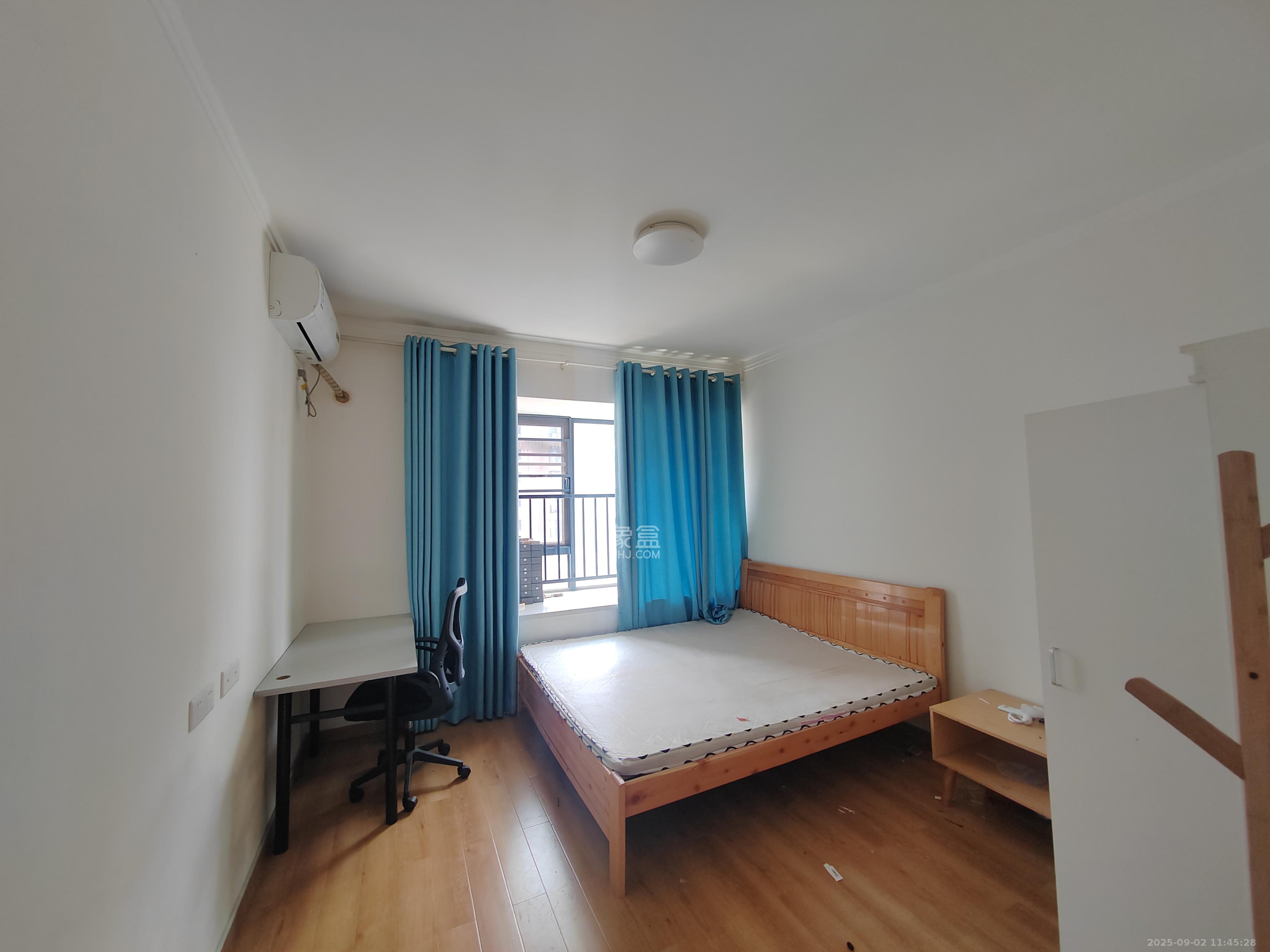 中建嘉和城凤凰台(中建瑞兴家园) 4室2厅2卫 2480.0元/月 中建嘉和城凤凰台(中建瑞兴家园) 4室2厅2卫 2480.0元/月室内图