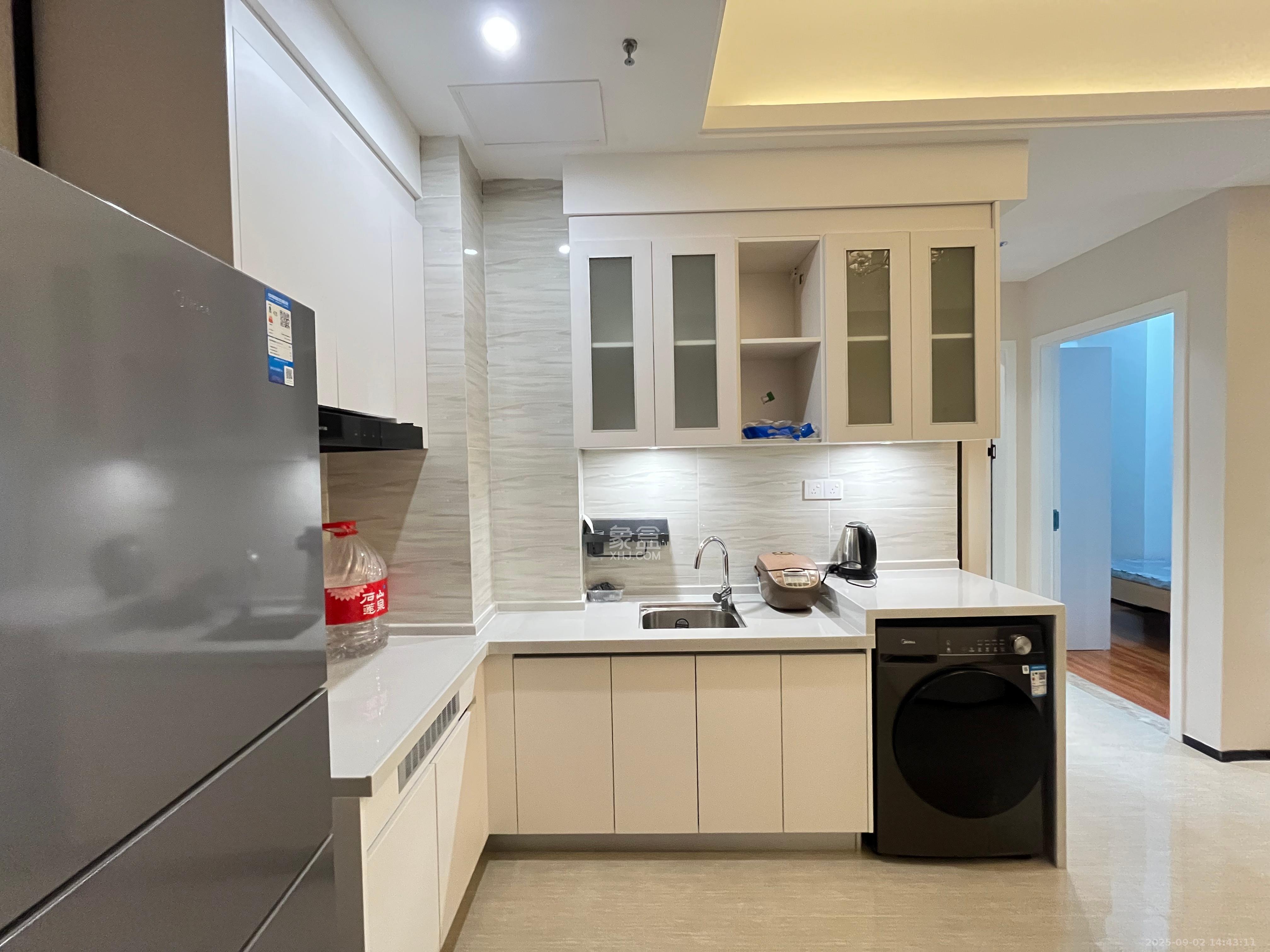 恒大珺悦府  2室2厅1卫    2500.0元/月 恒大珺悦府  2室2厅1卫    2500.0元/月室内图